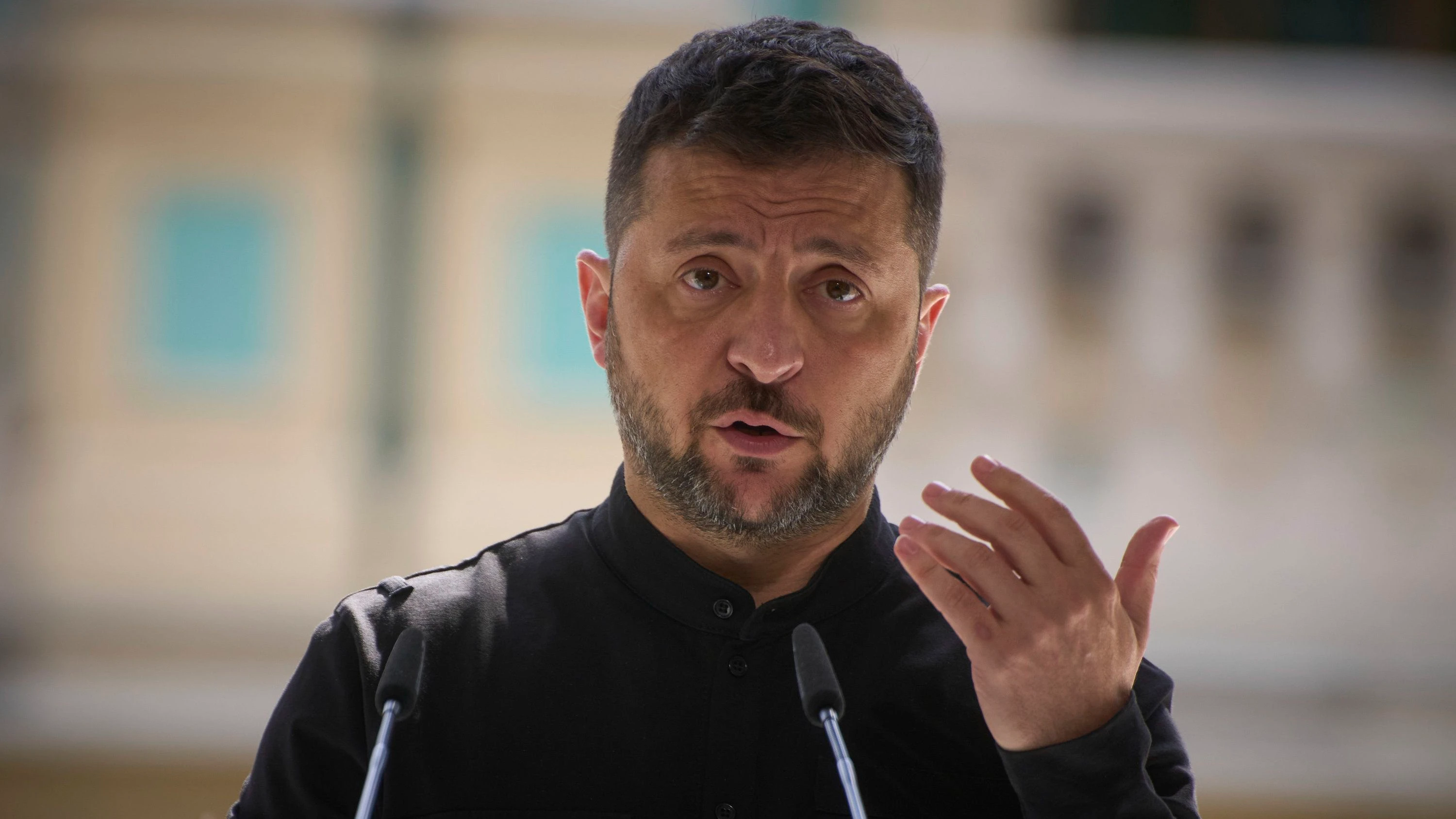 Krieg in der Ukraine: Ukrainischer Außenminister: Selenskyj ist zu Treffen mit Putin bereit Krieg in der Ukraine: Ukrainischer Außenminister: Selenskyj ist zu Treffen mit Putin bereit