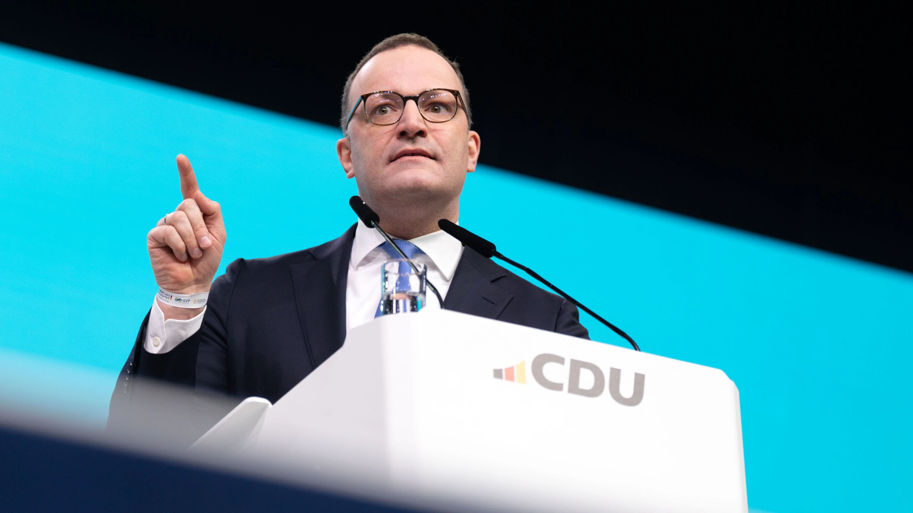 Bundestag: Nur eine Minderheit will Leihmutterschaft erlauben Bundestag: Nur eine Minderheit will Leihmutterschaft erlauben