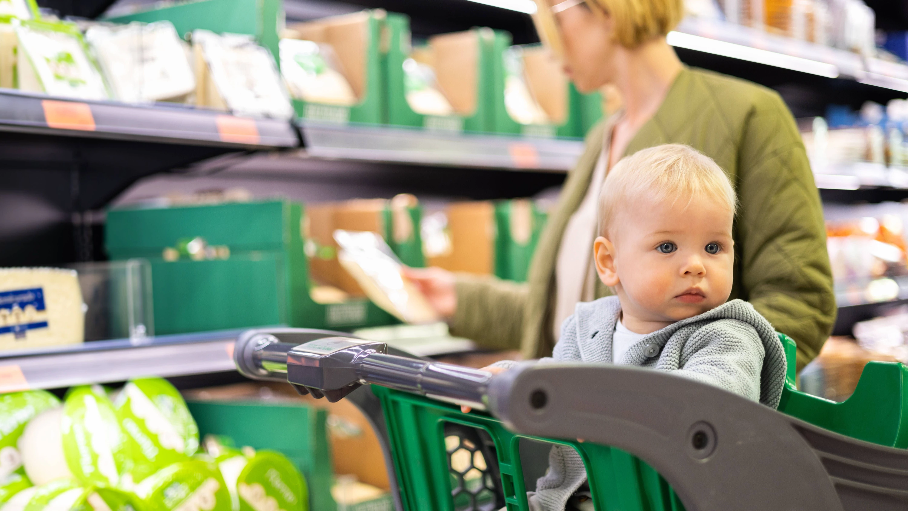 Angebot in Hessen: Beim Einkaufen sparen mit der „Familien-App“