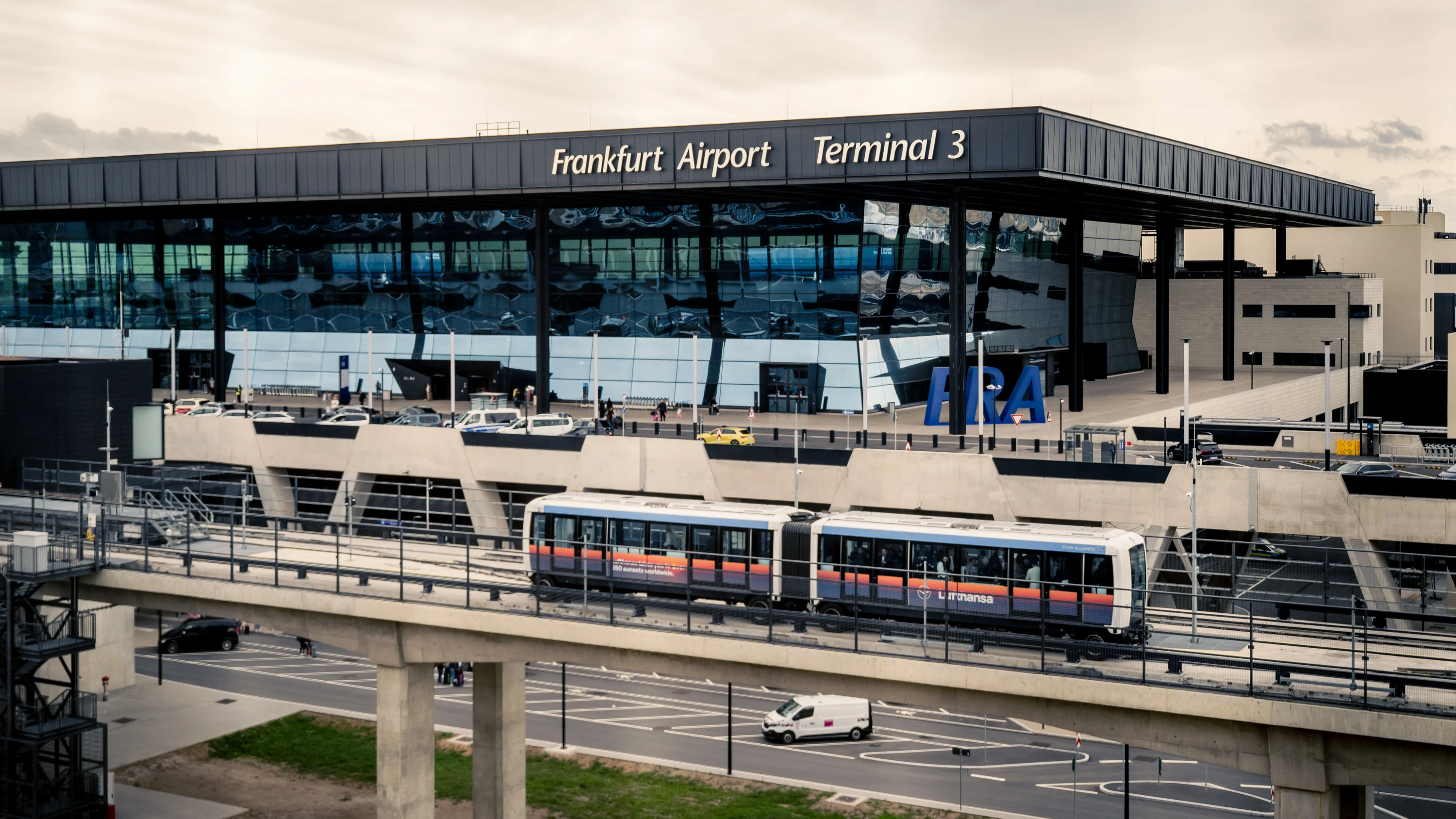 Flughafen Frankfurt: Das Terminal 3 läuft, die Grenzkontrolle nicht