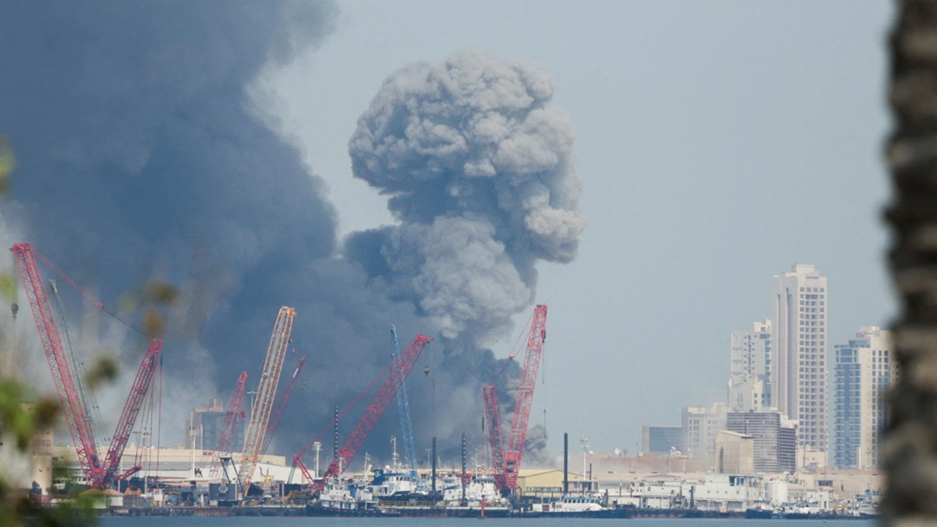 Militärschlag gegen Iran: Iran: Vier US-Stützpunkte angegriffen Militärschlag gegen Iran: Iran: Vier US-Stützpunkte angegriffen