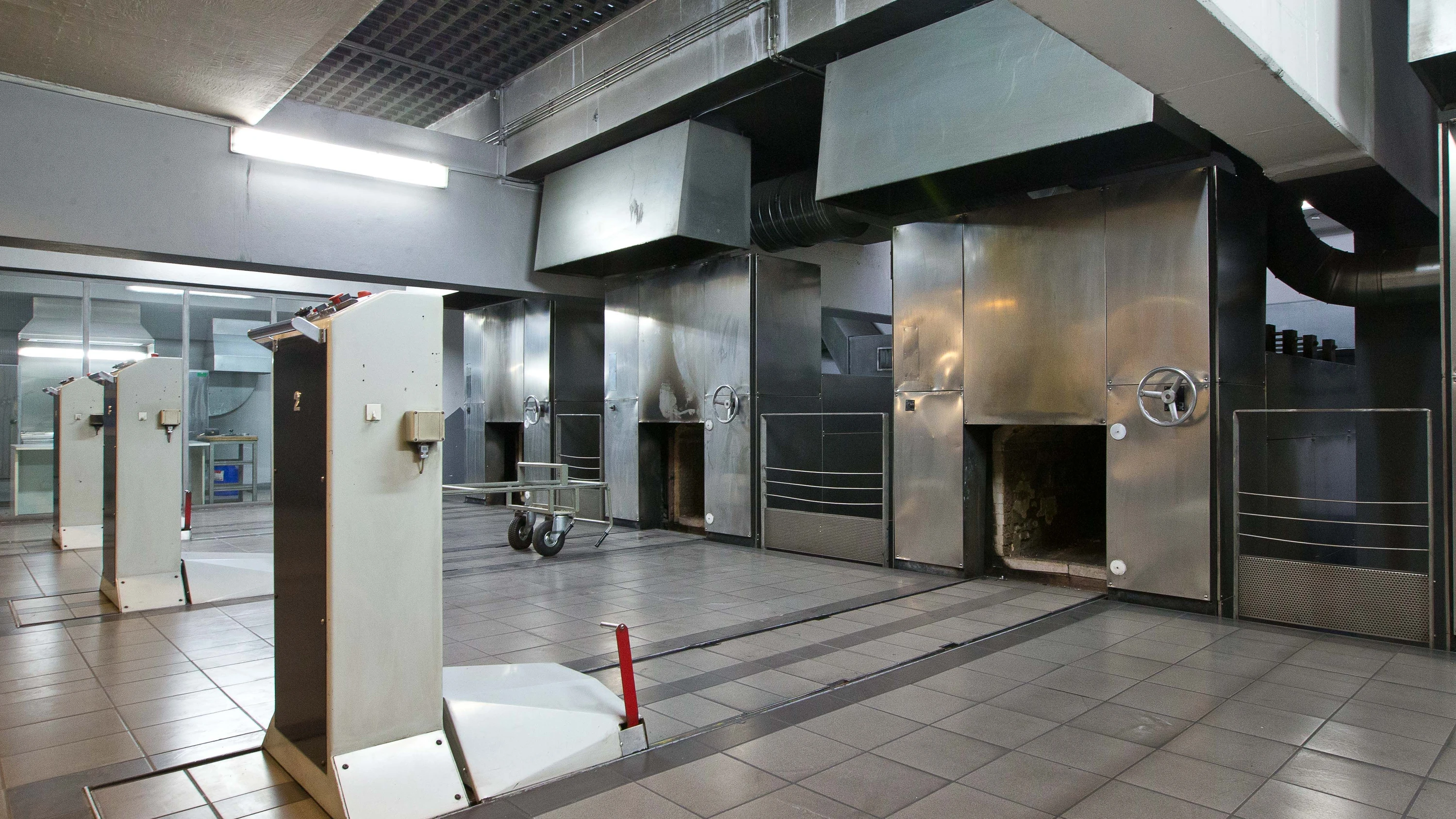 Zwölf Jahre nach Schließung: Forderung nach Krematorium für Frankfurt