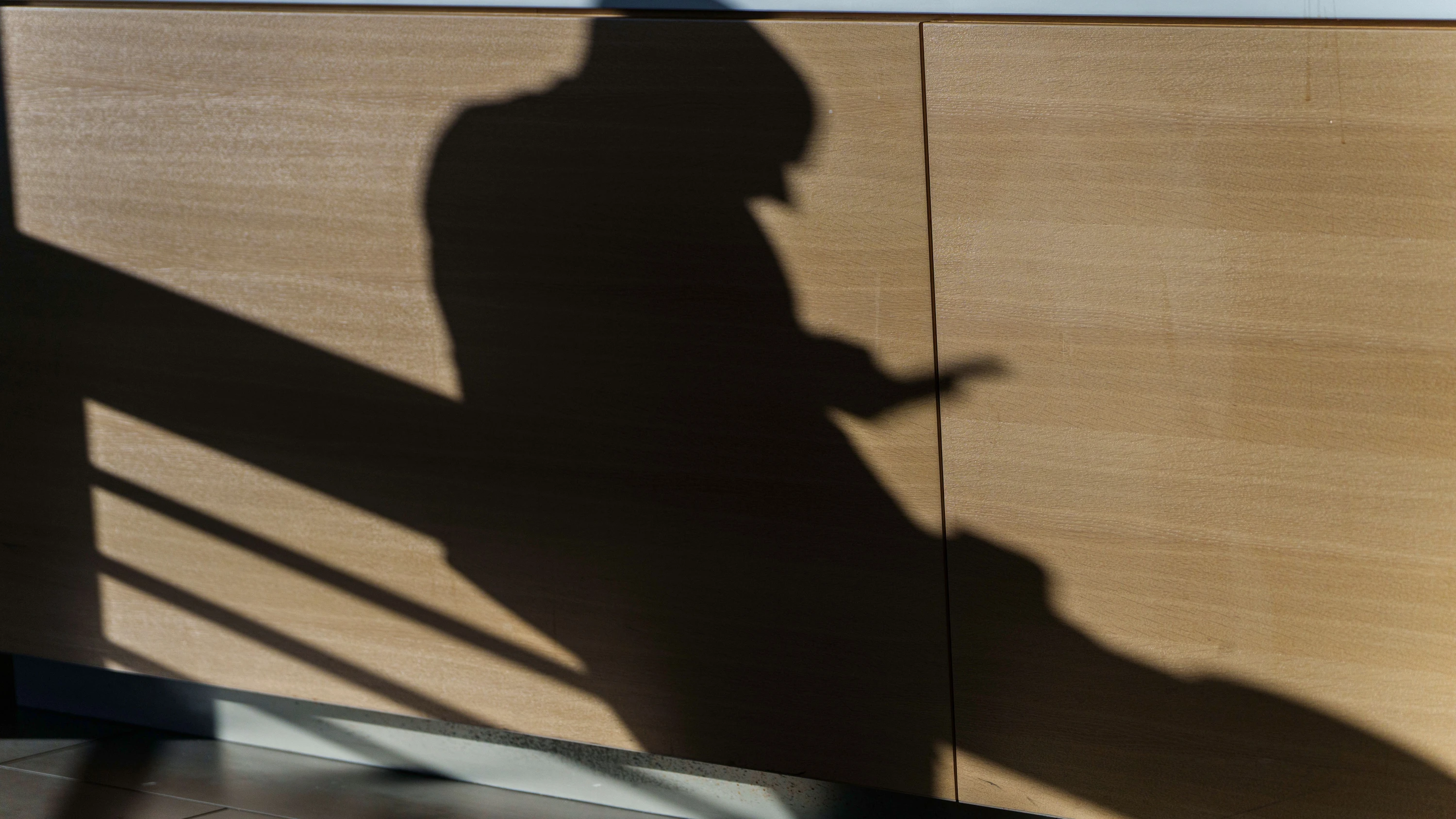 Rundrücken und Handy-Daumen: Besiegeln sie unser evolutionäres Schicksal? - dpa
