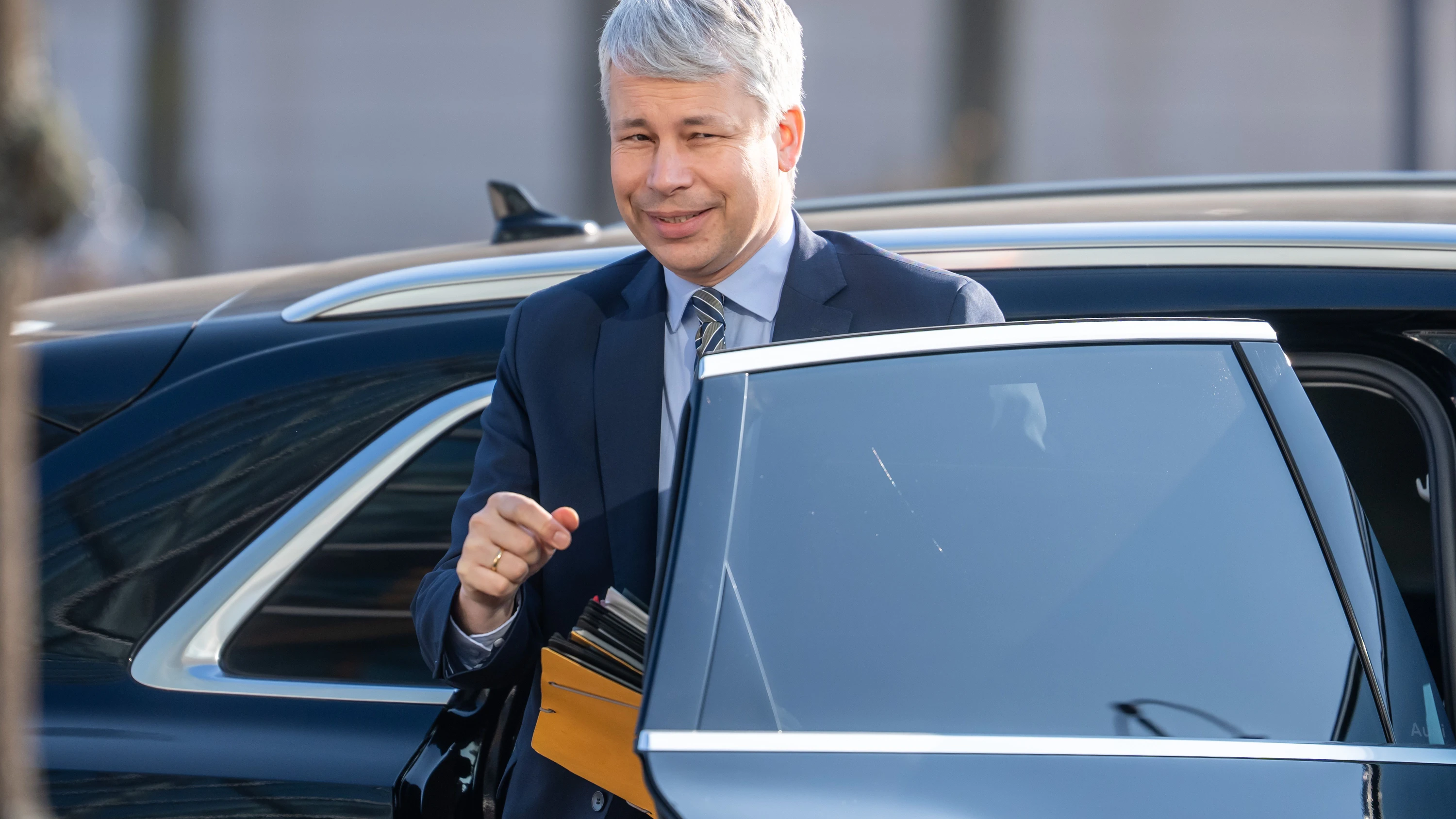 Deutschland-Liveblog: Steffen Bilger soll neuer Verkehrsminister werden