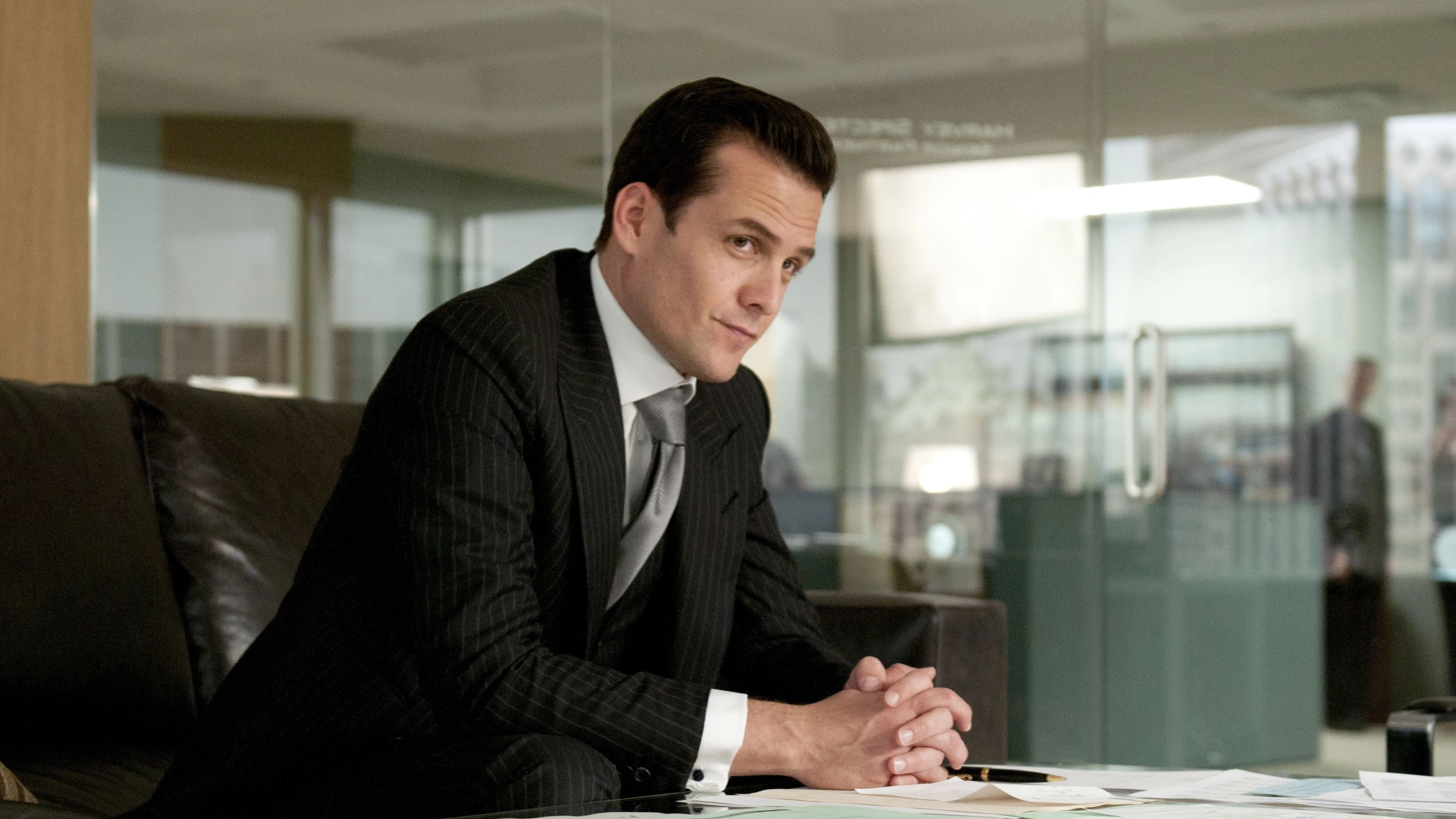 Für viele verkörpert Harvey Specter aus der Anwaltsserie „Suits“ das Idealbild eines erfolgreichen Großkanzleianwalts. - Allstar