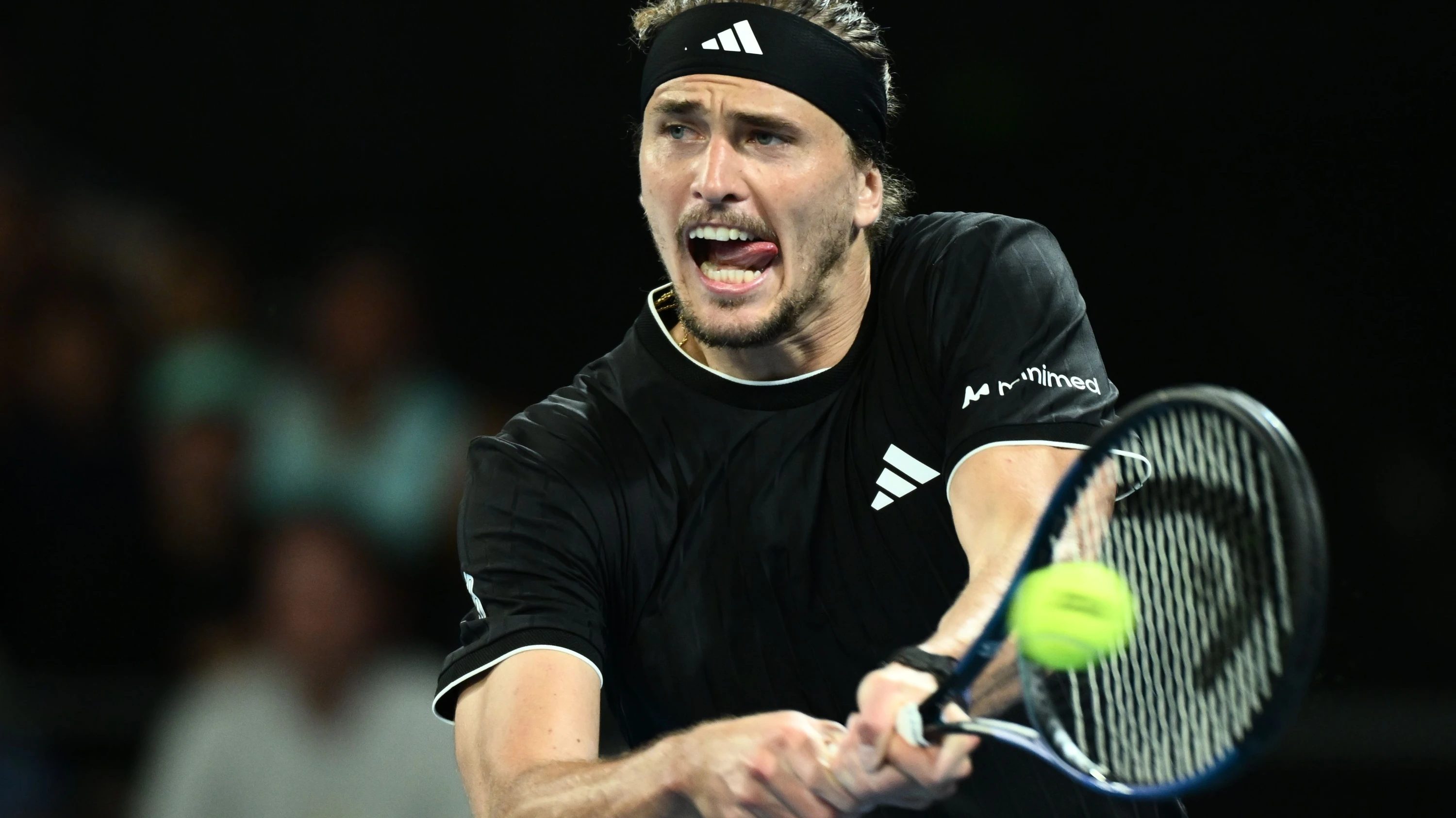 Sieg bei Australian Open: Zverev zwischen Vorhand und Vogeldreck