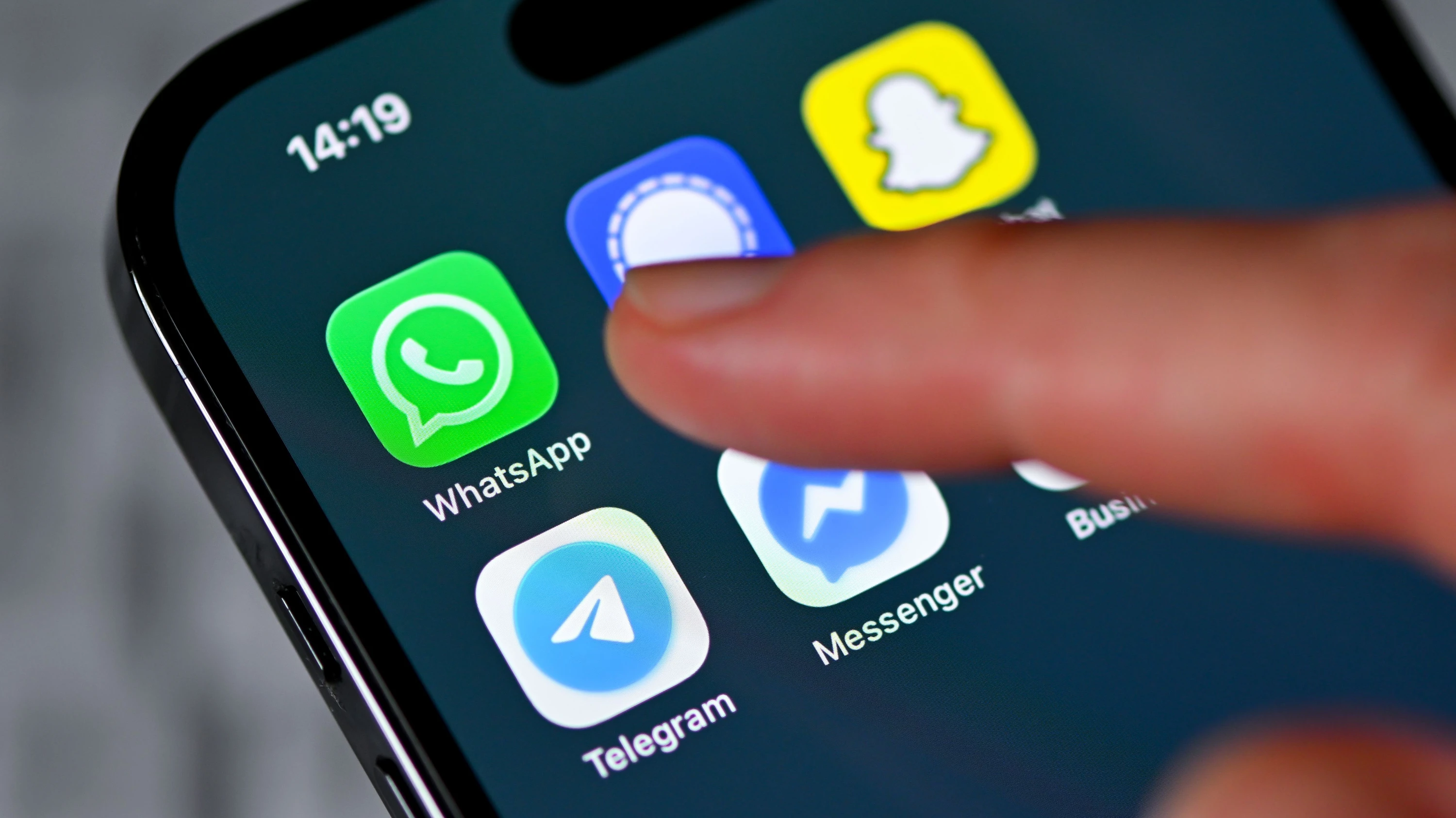Keine Links anklicken: Polizei warnt vor neuer Betrugsmasche mit Whatsapp