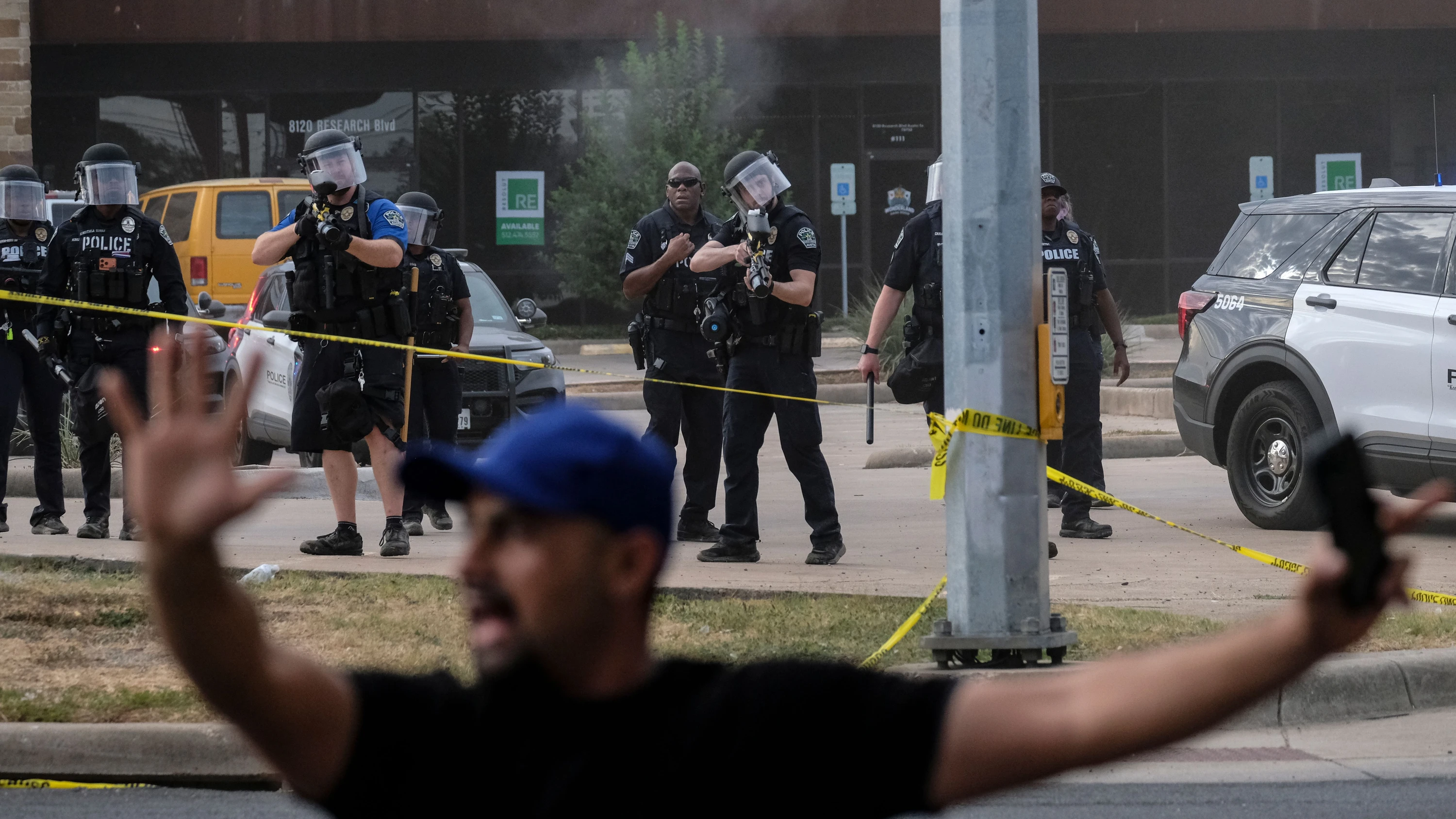 USA unter Trump: ICE-Beamter schießt Mann in Texas nieder – Proteste