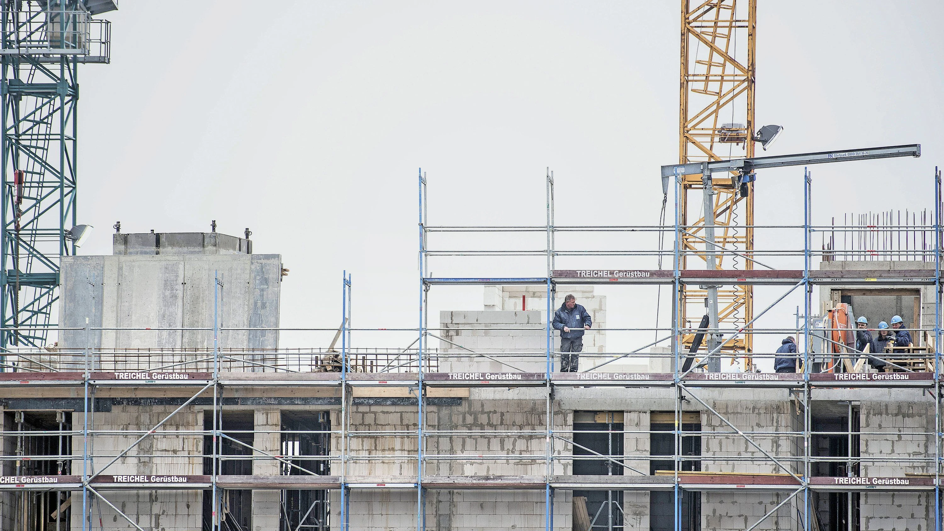 Wohnungsbau in Rostock: Zehn Jahre dauert es bis zur Baugenehmigung