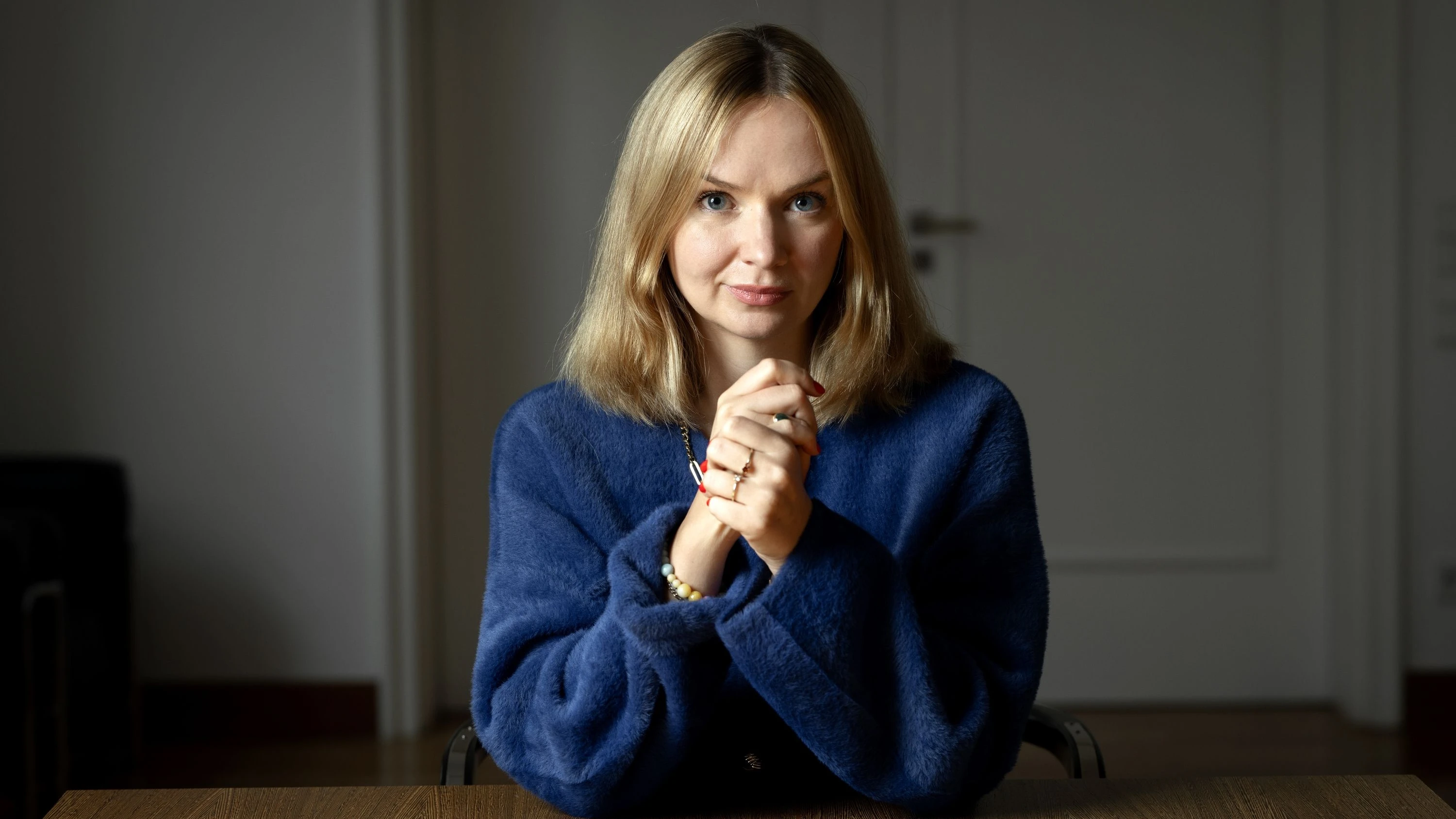 Frauenhass im Netz: „Als Grundrauschen hast du Vergewaltigungsdrohungen von rechts und das Moralgericht von links“