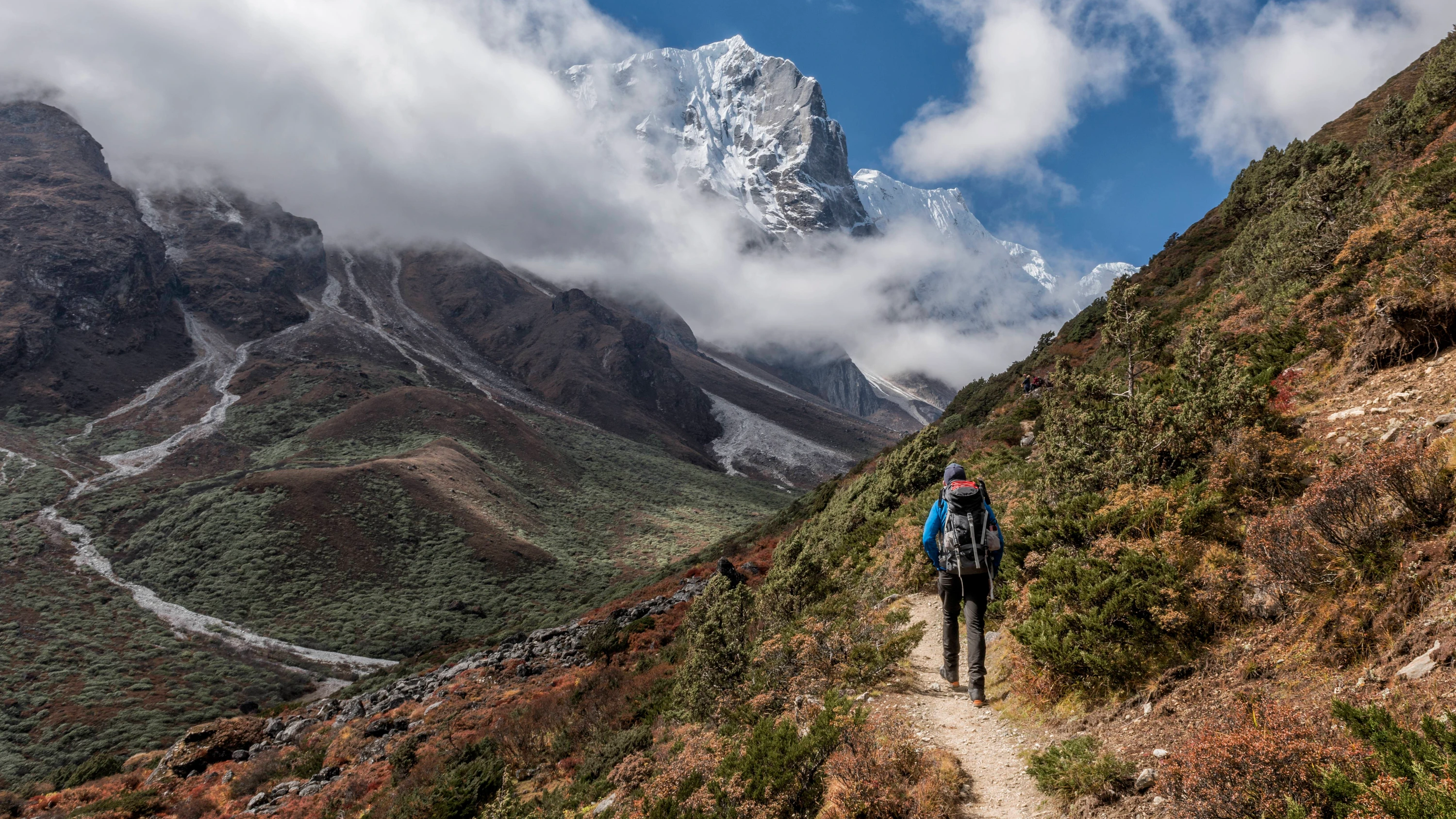 Schön und zugleich gefährlich: Bergsteigen im Himalaya in Nepal - Picture Alliance