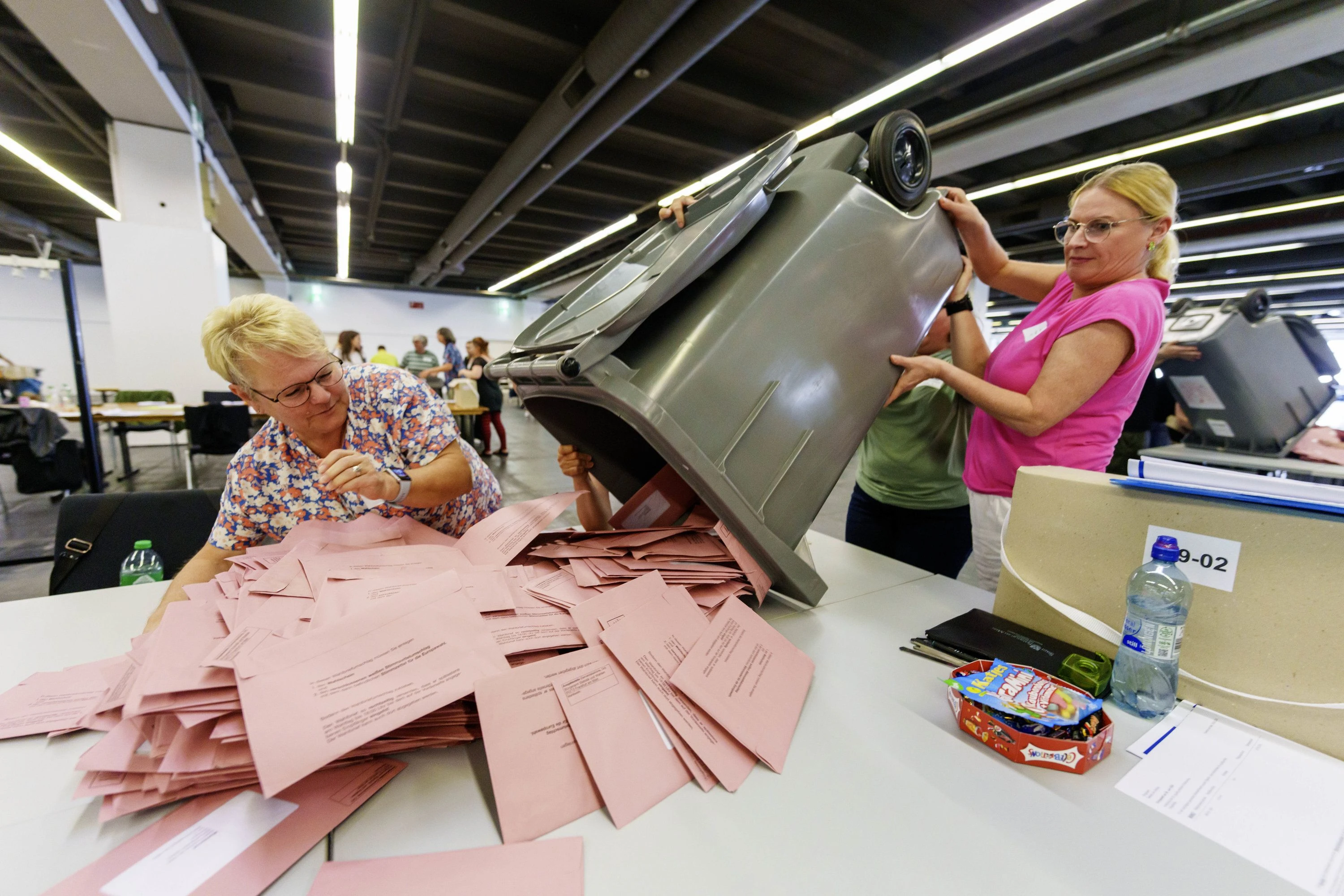 Scholz und Grundgesetz: Vertrauensfrage und Neuwahlen | FAZ