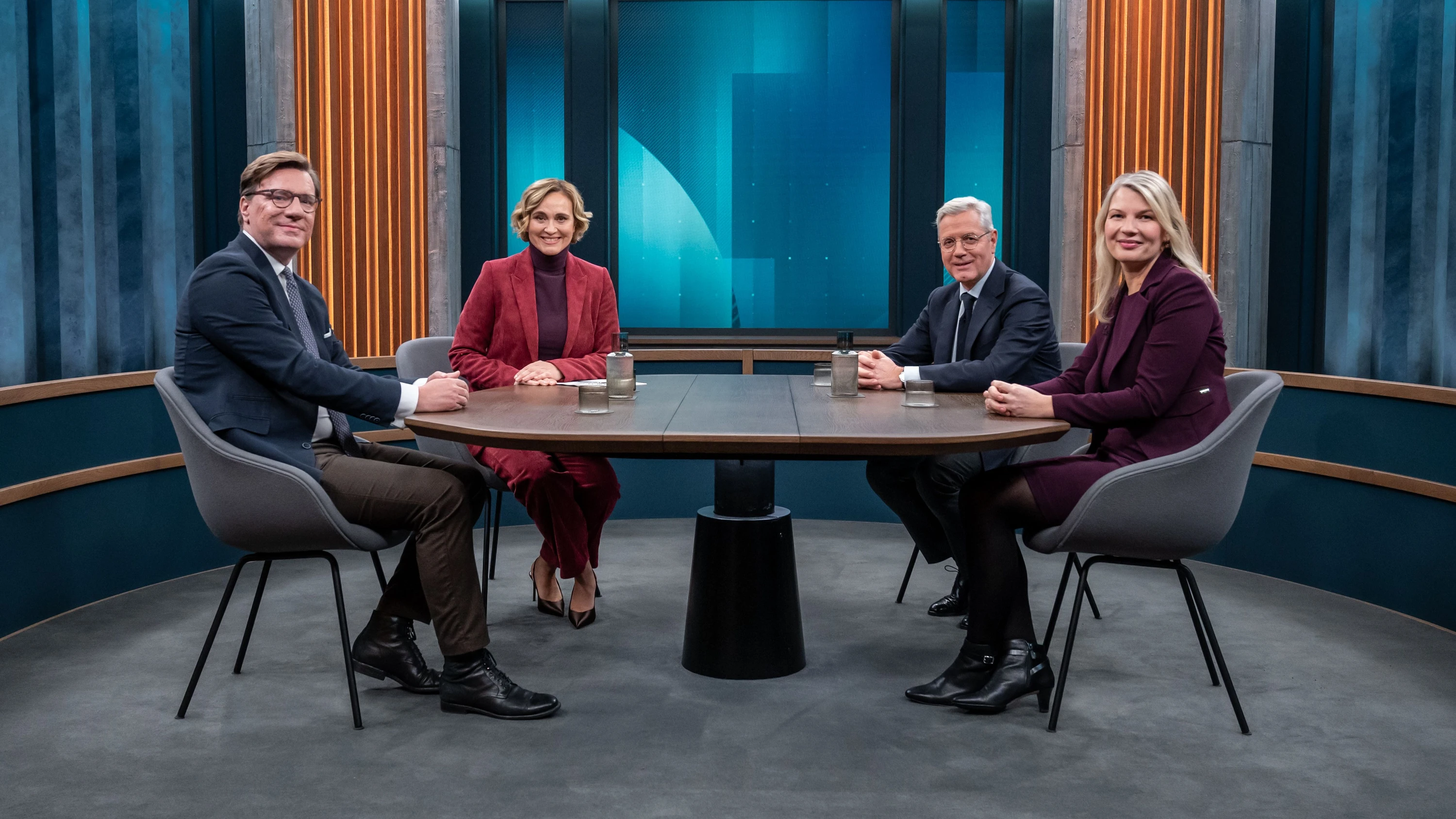 TV-Kritik Miosga: Arbeiten an der Abschreckung, vorbereiten auf den Krieg TV-Kritik Miosga: Arbeiten an der Abschreckung, vorbereiten auf den Krieg