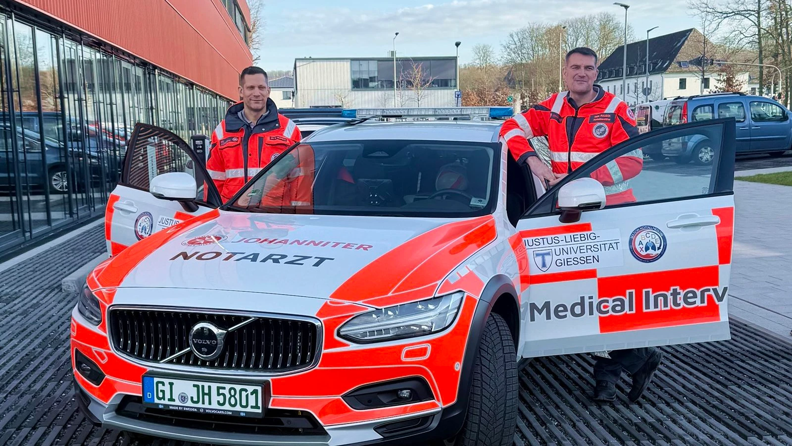 Medical Intervention Car: Ein Musterbeispiel für das ganze Land Medical Intervention Car: Ein Musterbeispiel für das ganze Land