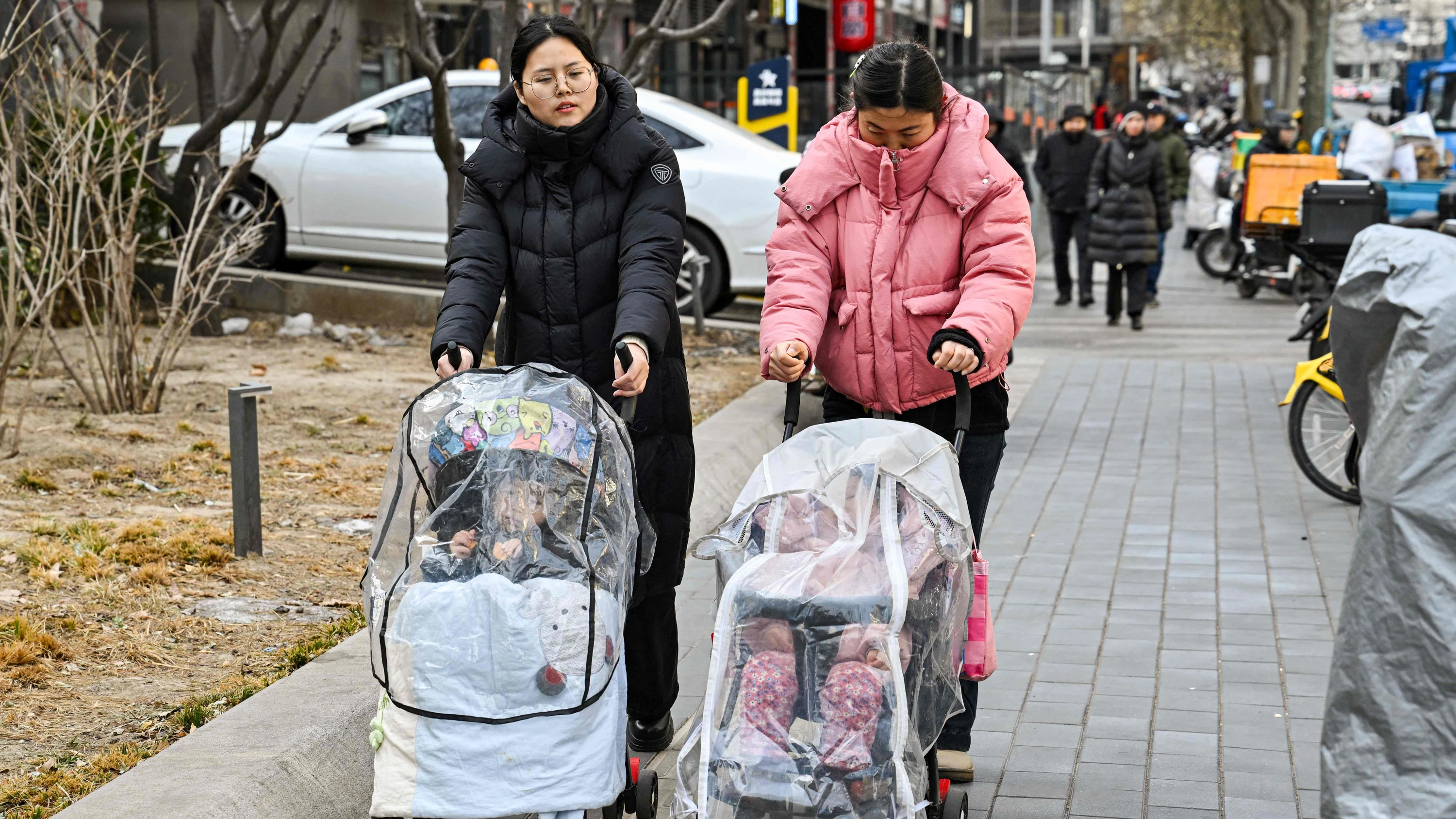 Volksrepublik schrumpft: Geburtenrate in China fällt auf historischen Tiefstand