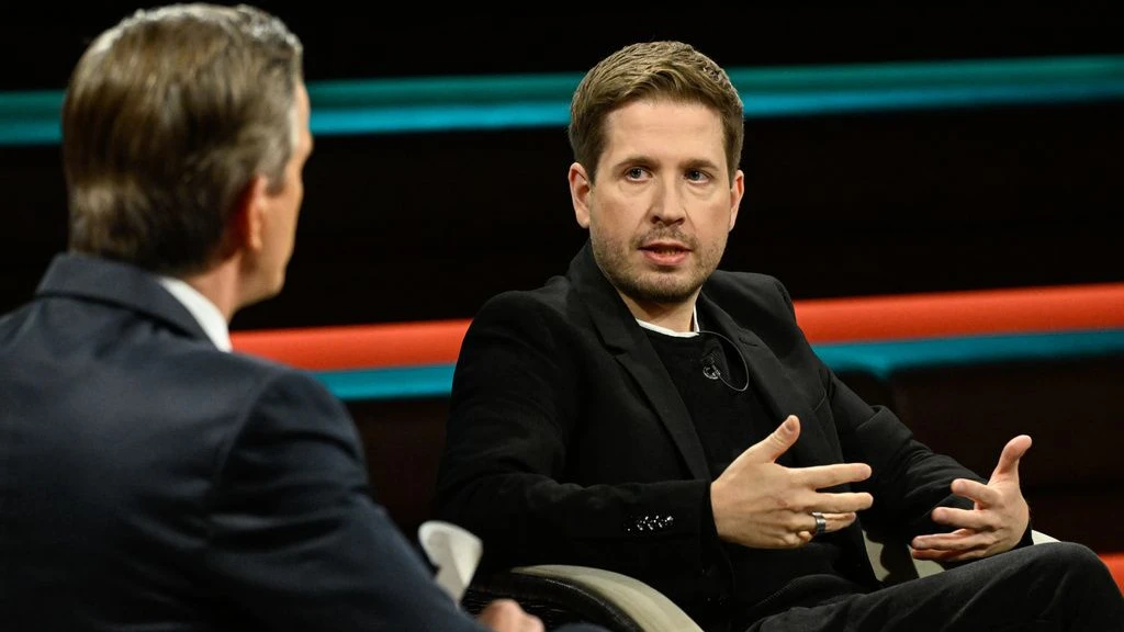 TV-Kritik: Markus Lanz: Und dann kann man kurz den alten Kühnert beobachten