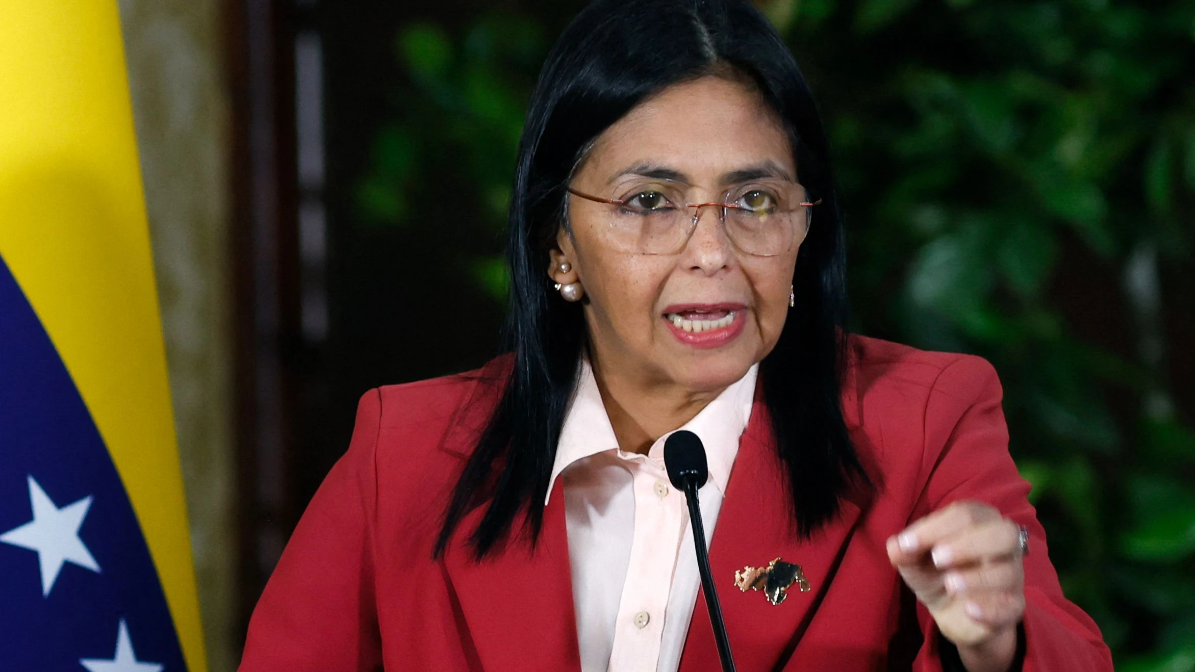 angriff auf Venezuela: Militär stellt sich hinter Maduros Nachfolgerin Rodríguez