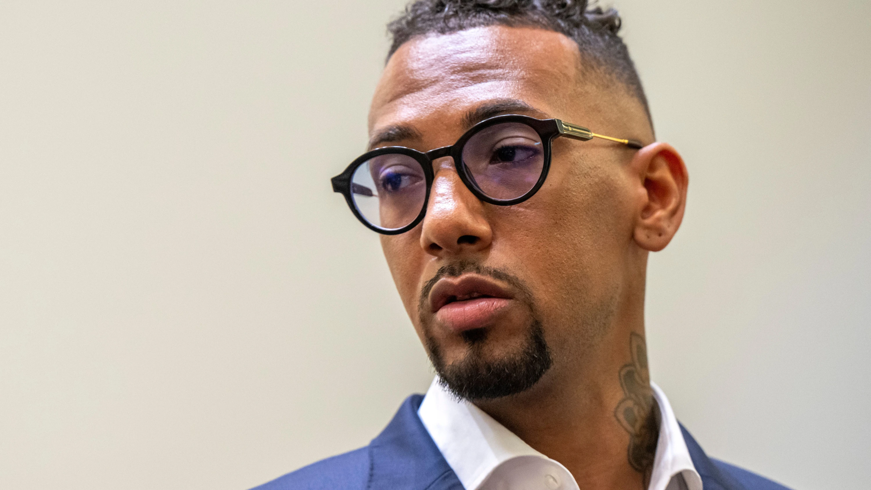 „Sehr Stolz“: Jérôme Boateng ist Ko-Trainer bei Trabzonspor