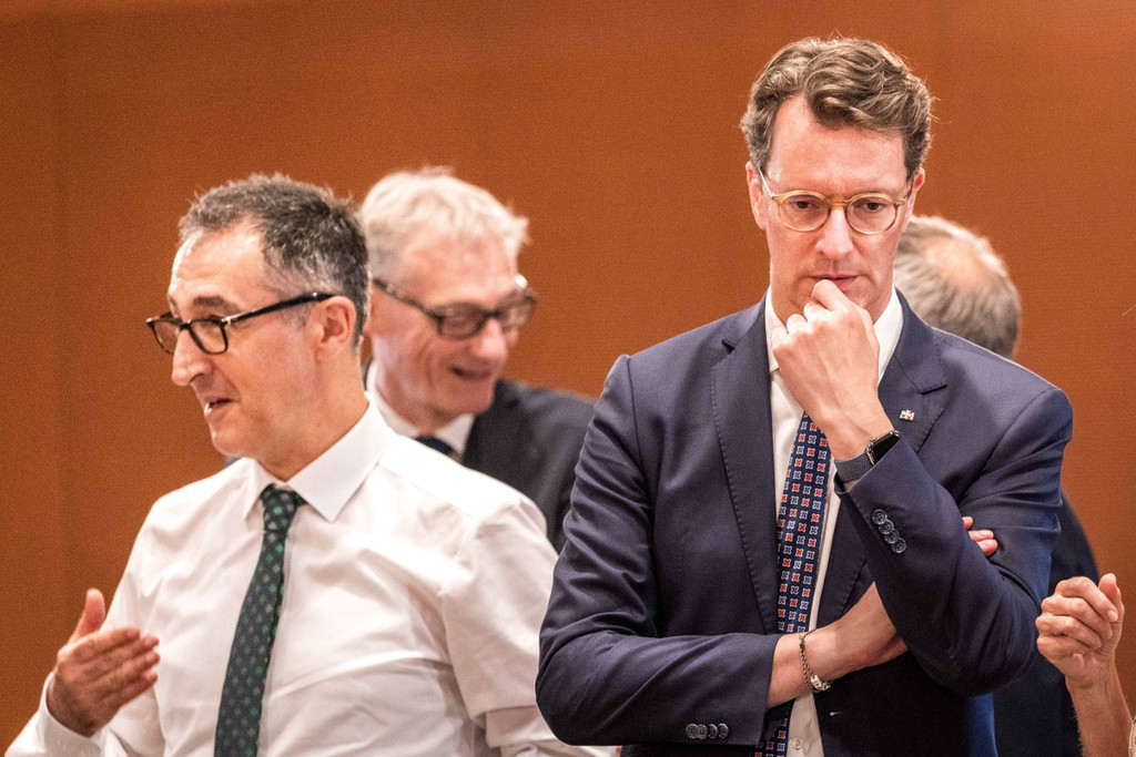 Die Rufe nach einem Verbotsverfahren werden lauter