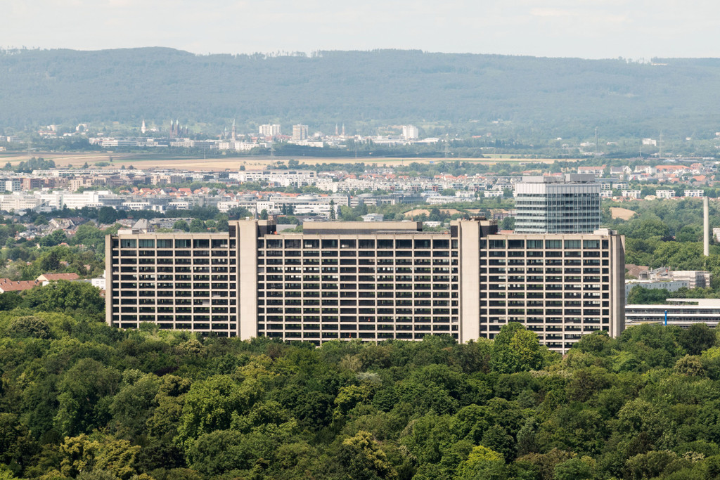 Alexander von zur Mühlen - Das Vorstandsmitglied der Deutsche Bank spricht im Interview in Frankfurt mit der Sonntagszeitung.