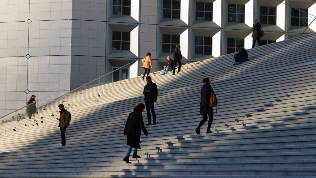 Die Schere zwischen KI-Vorreitern und dem Rest der Wirtschaft öffnet sich rapide