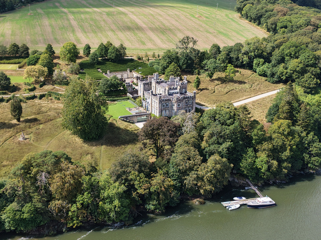 Meta's Zuckerberg buys 19th-century castle in southeast of Ireland