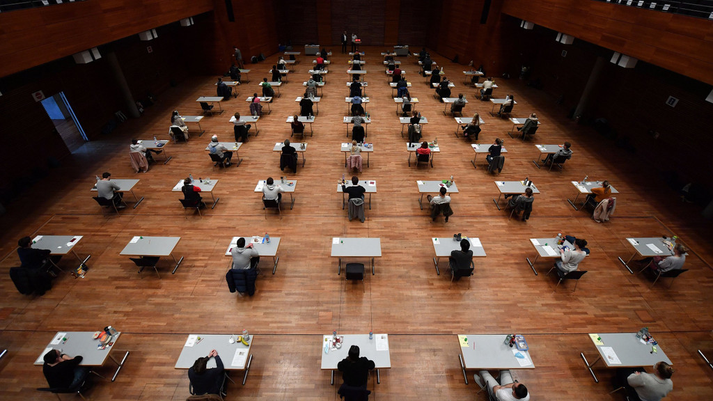 18 Punkte im Jura-Examen bekommt nicht nur Gott