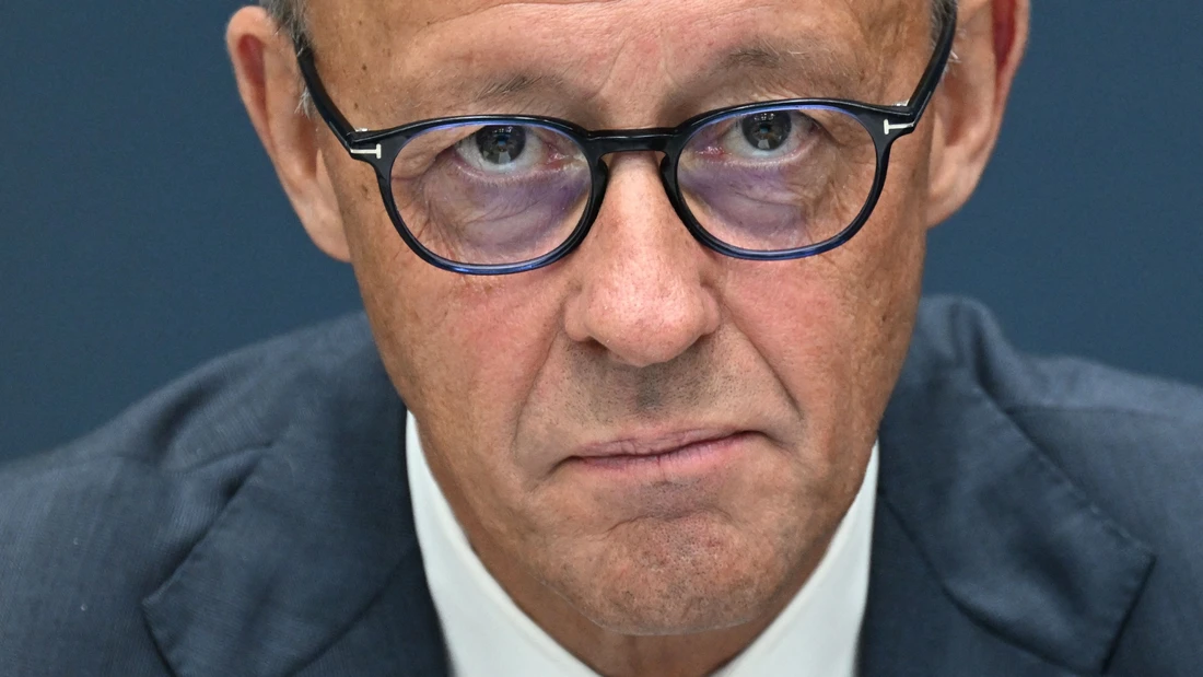 Bundeskanzler Friedrich Merz einen Tag nach der Landtagswahl in Sachsen-Anhalt