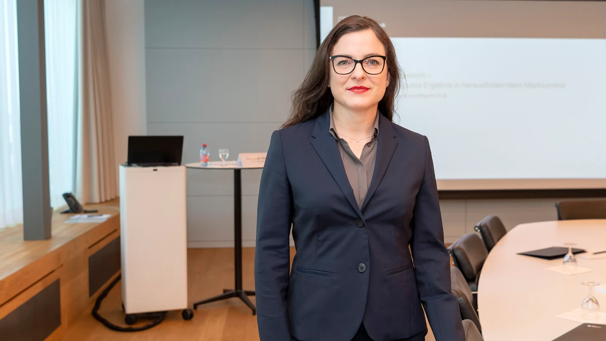 Simone Westerfeld, hier noch in Diensten der Basler Kantonalbank . Sie wechselt von der UBS zu Oddo-BHF