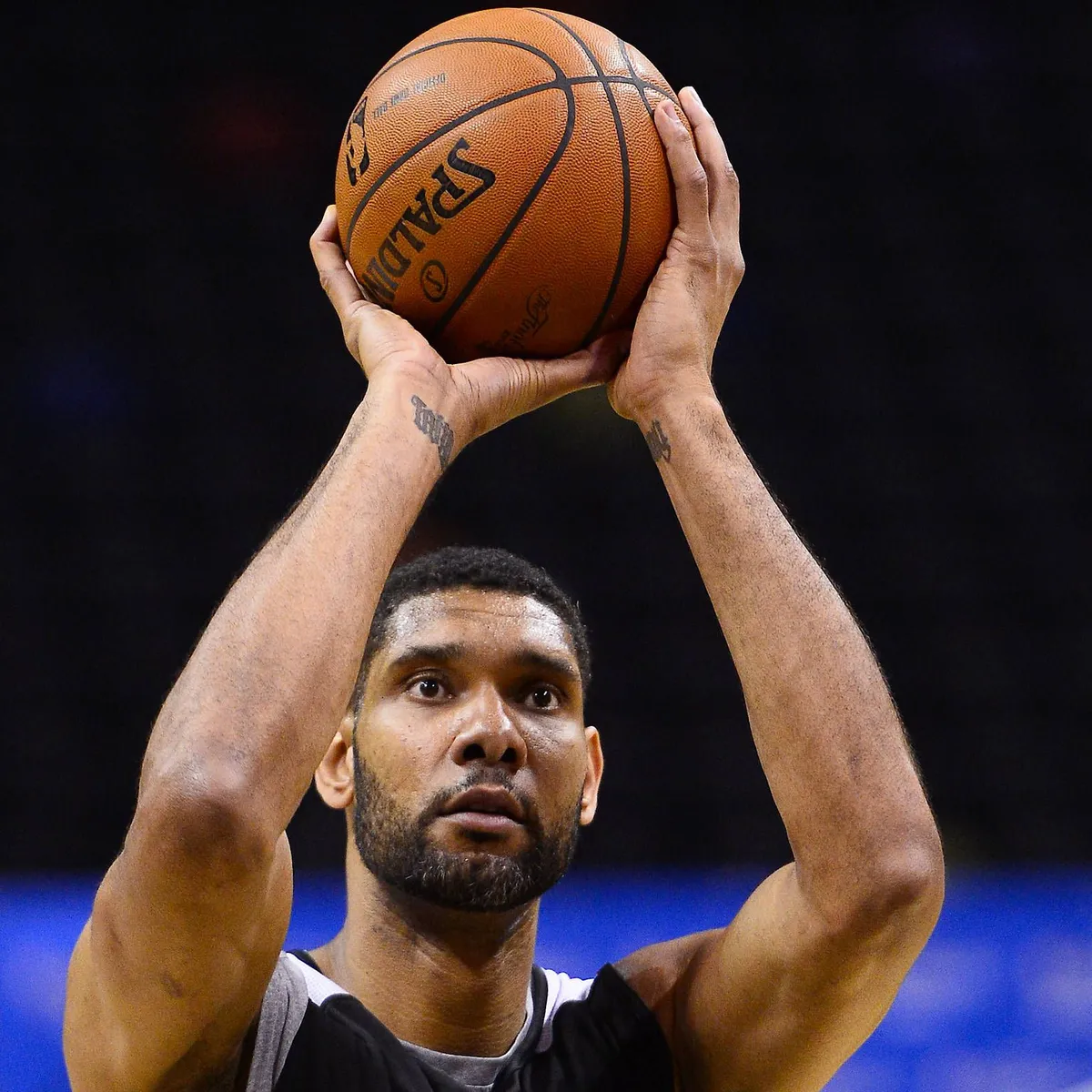 スポーツ選手 TIM DUNCAN E-X 2001 Basketball-Superstar Tim Duncan beendet NBA-Karriere | FAZ