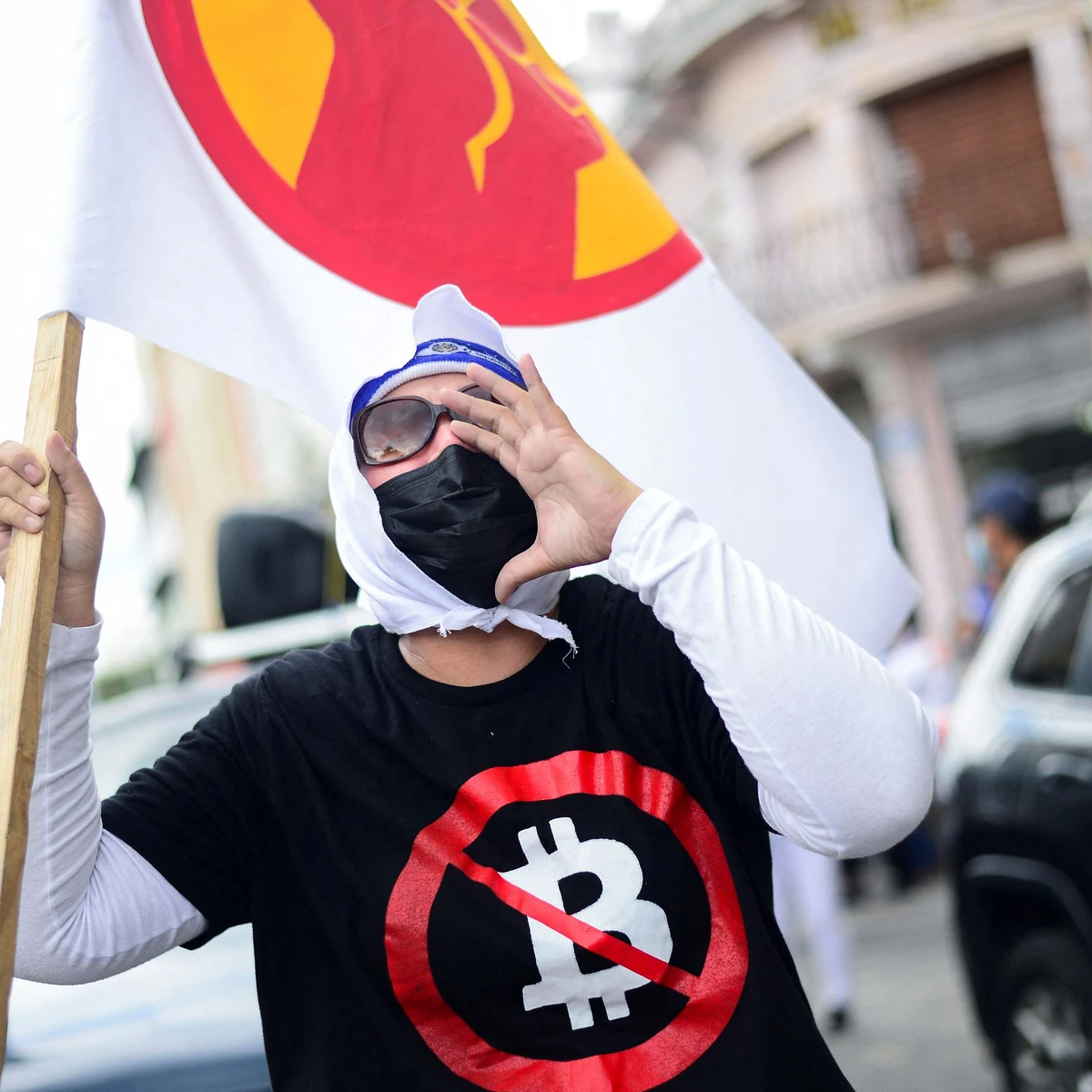 Bitcoin auf dem Tiefstand: Kurse von Kryptowährungen schwanken | FAZ