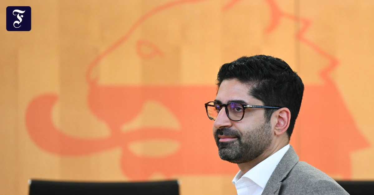 Staatssekretär entlassen: Maximaler Druck auf Minister Mansoori