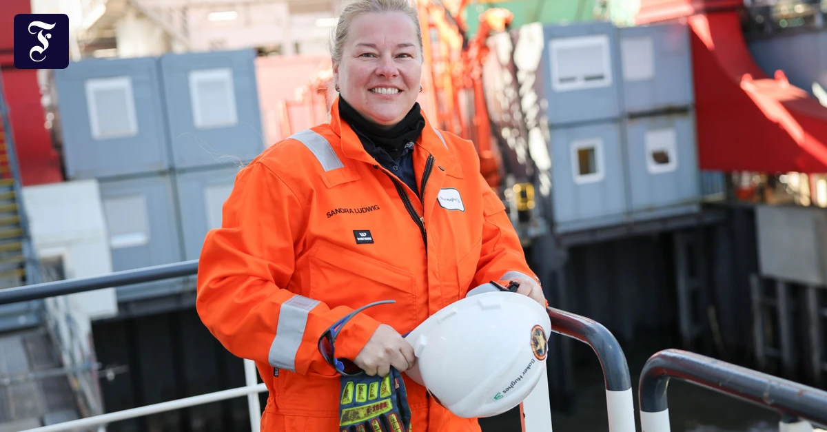 Ausgefallener Arbeitsplatz: Wie lebt und arbeitete es sich auf einer Bohrinsel?