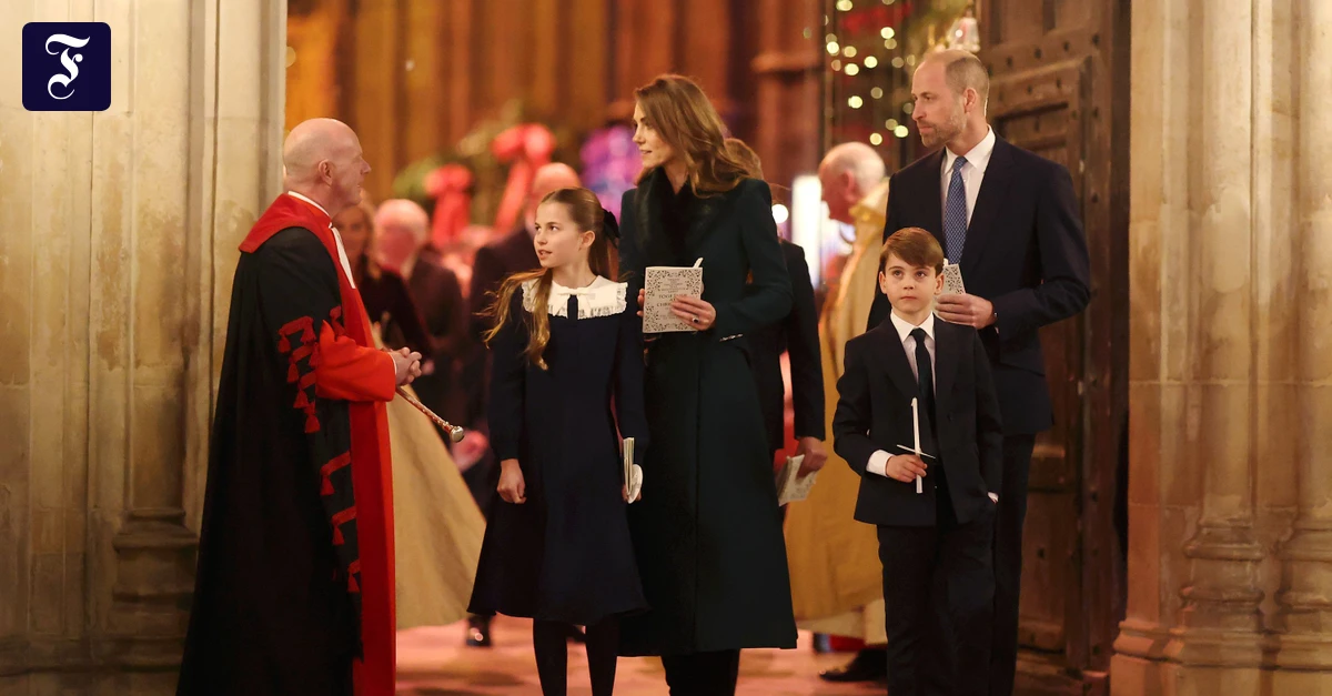 RoyalE Weihnachten: Prinzessin Catherine spielt Klavierduett mit Tochter Charlotte