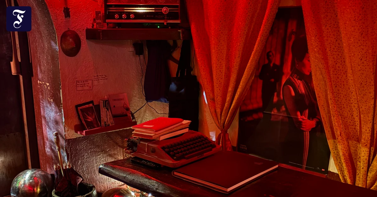 -Wong-Bar-Wine-in-Hanoi-Der-Weg-in-die-dunkle-Gasse-lohnt-sich