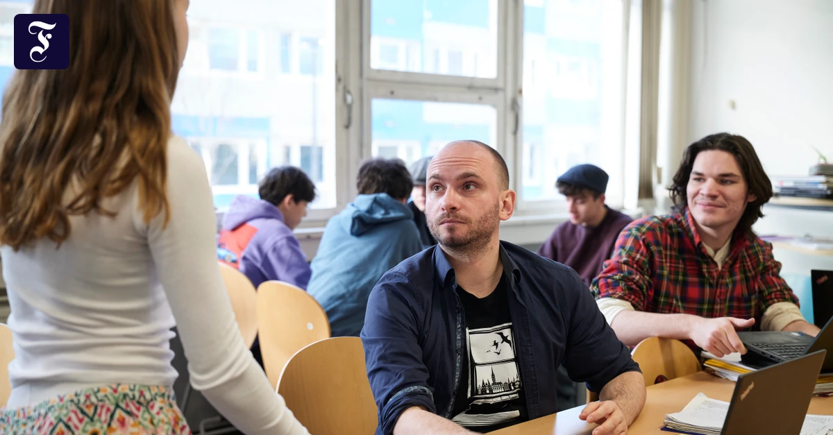 Experiment-der-TU-Dresden-Die-gl-sernste-Schule-Deutschlands