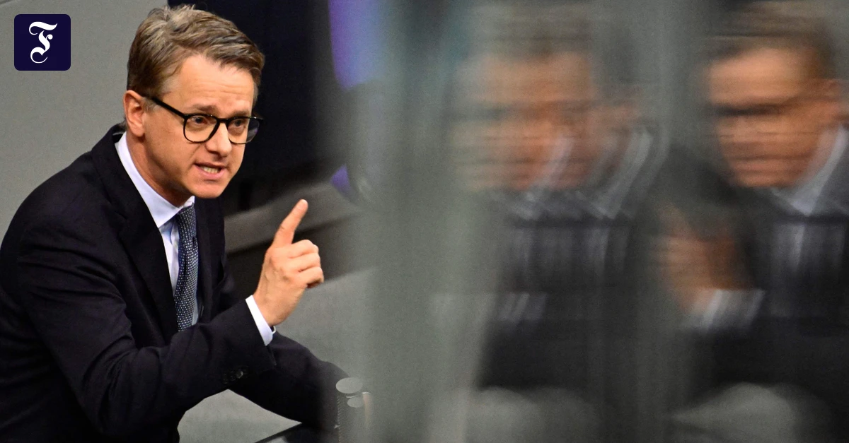 Liveblog-Bundespolitik-Renten-Abstimmung-CDU-Generalsekret-r-Linnemann-appelliert-an-die-eigenen-Leute