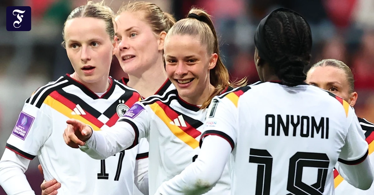 DFB-Frauen mit 5:1-Sieg: „Ein Trainer muss auch mal meckern“