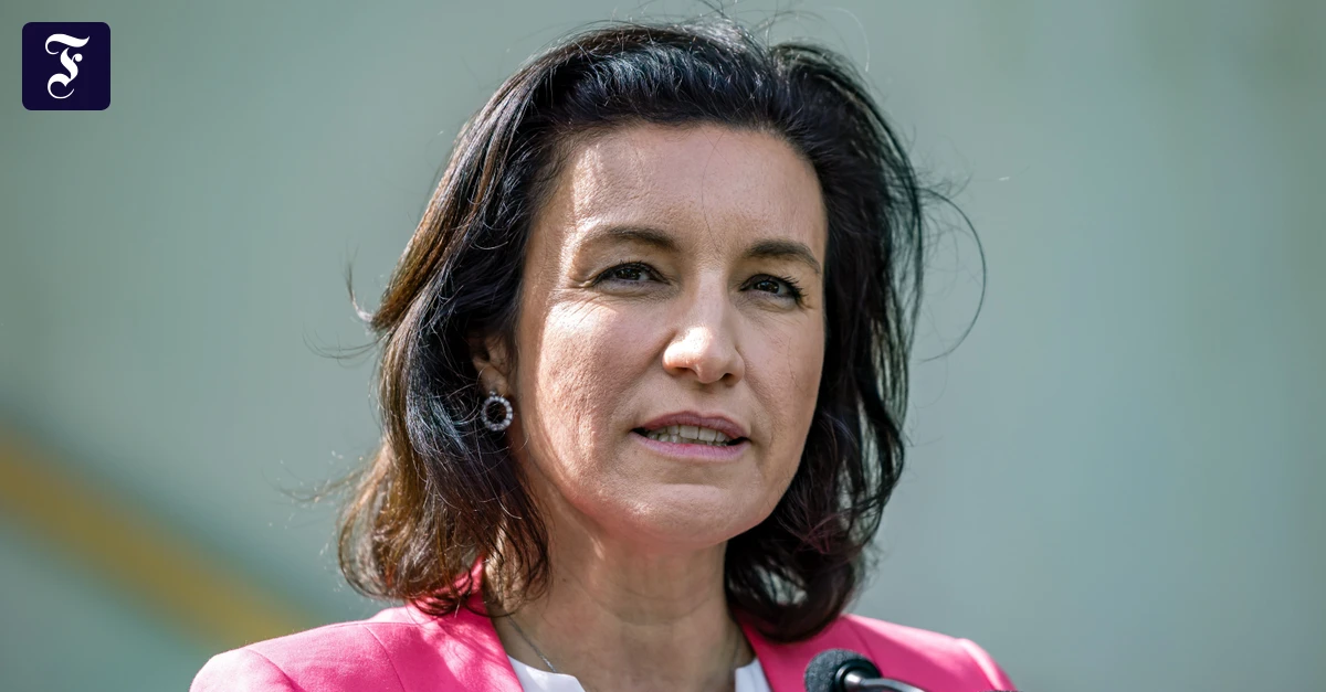 BAföG reform: Gasoline instead of education