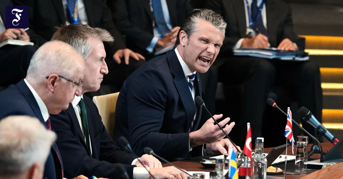 Liveblog Ukrainekrieg: Hegseth kündigt Überprüfung der US-Truppenpräsenz in Europa an