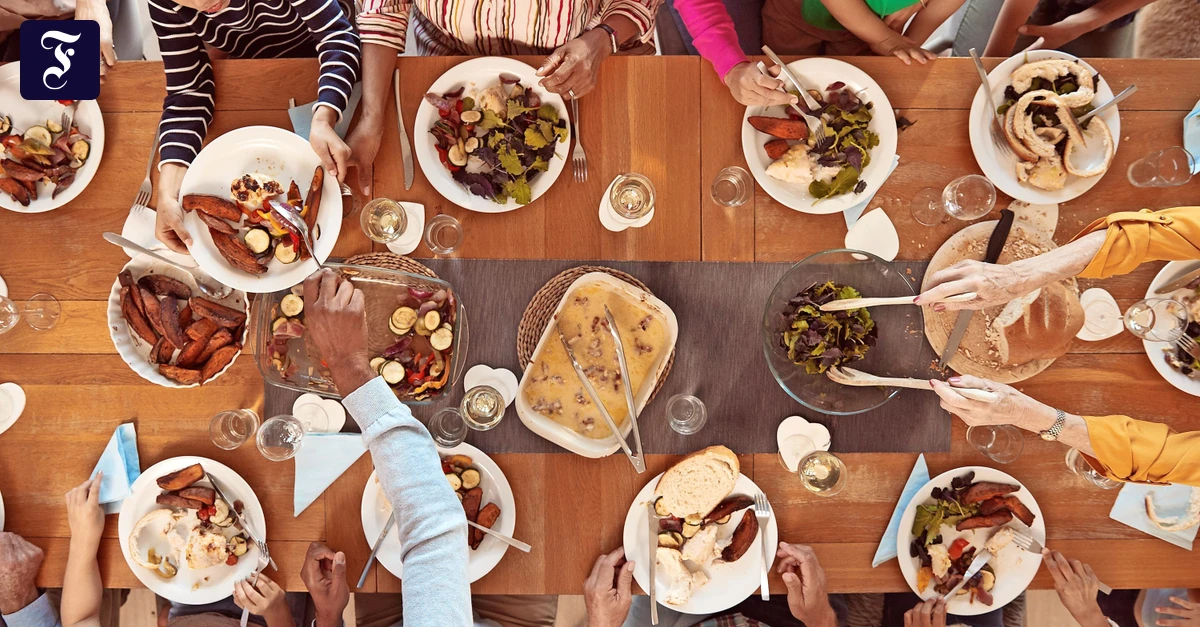 Erfolgsautorin Samin Nosrat: Zeit und Mahlzeit