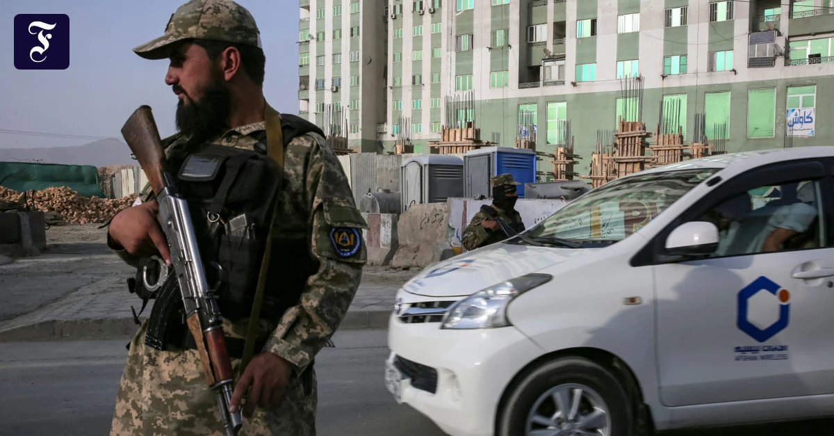 Verh-re-und-Schikanen-Taliban-dringen-in-deutsches-Schutzhaus-ein