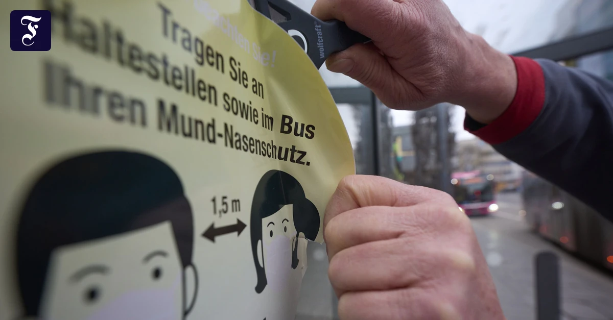 Maskenpflicht in den öffentlichen Verkehrsmitteln fällt nach drei ...