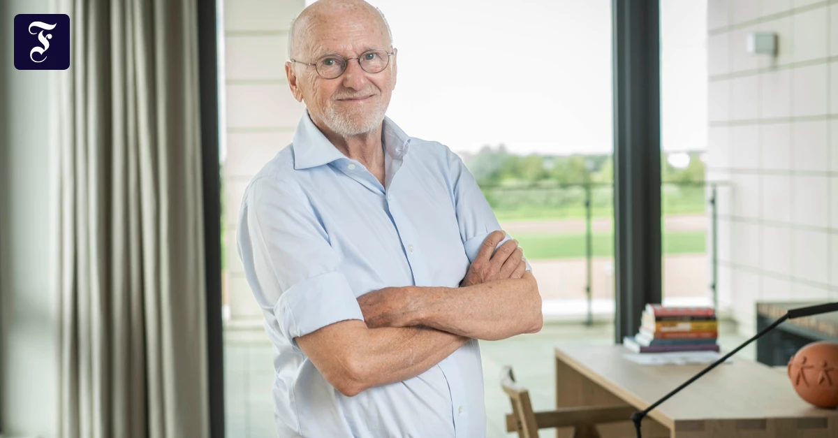 Dirk Roßmann Pionnier Des Drogueries Parle Des Actions, Du Risque et De Son 80E Anniversaire