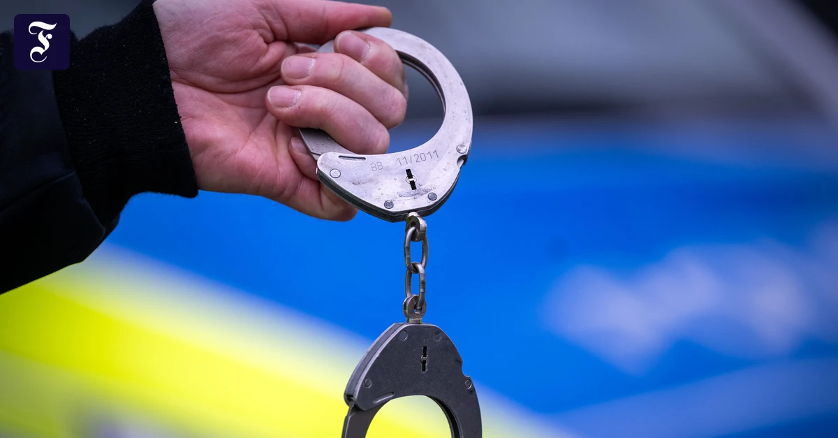 Bei Freigang entkommen: Aus Psychiatrie in Bayreuth geflohener Sexualstraftäter wurde in Spanien gefasst