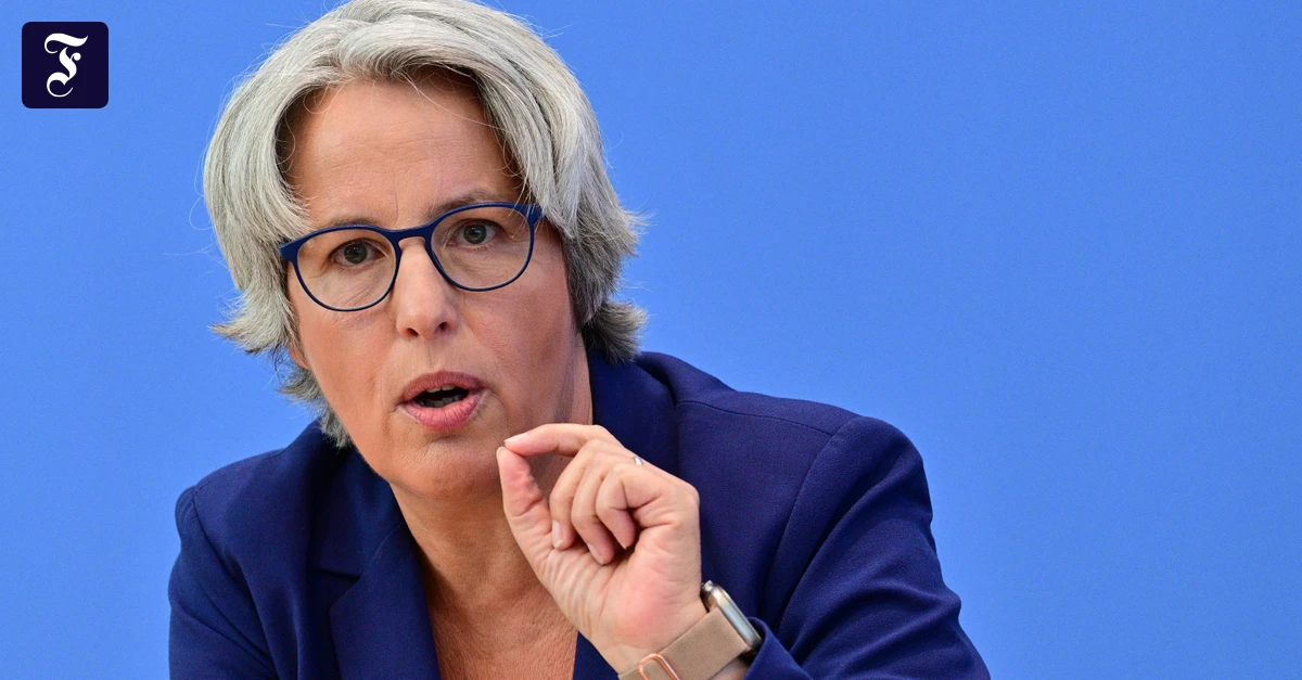 Kerstin-Claus-zu-IP-Adressen-Es-geht-auch-darum-Kinder-aus-Missbrauchssituationen-zu-befreien-