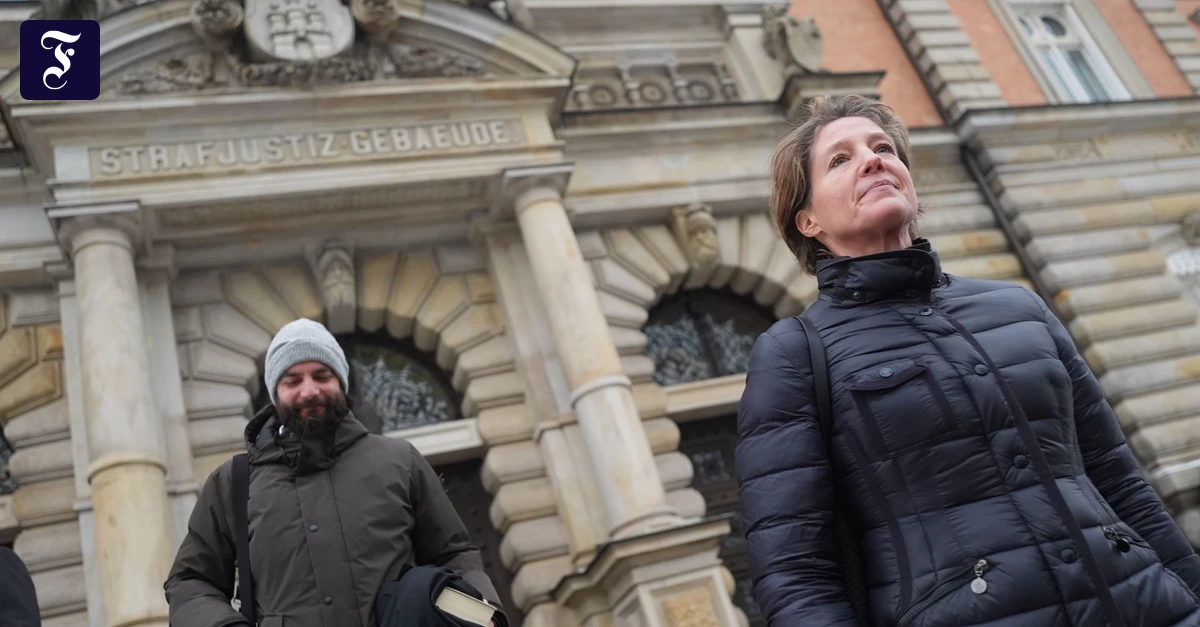 Prozess um Kindesentführung: Mutmaßlicher Entführer gibt Treffen mit Block zu