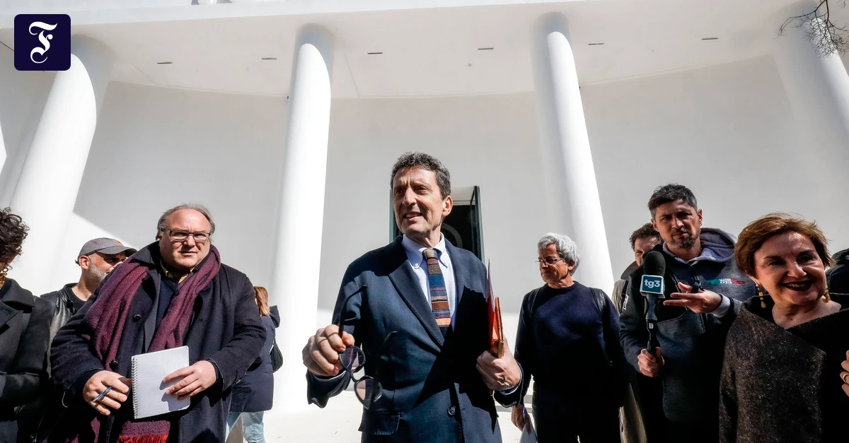 Streit in Venedig: Jury der 61. Kunstbiennale zurückgetreten