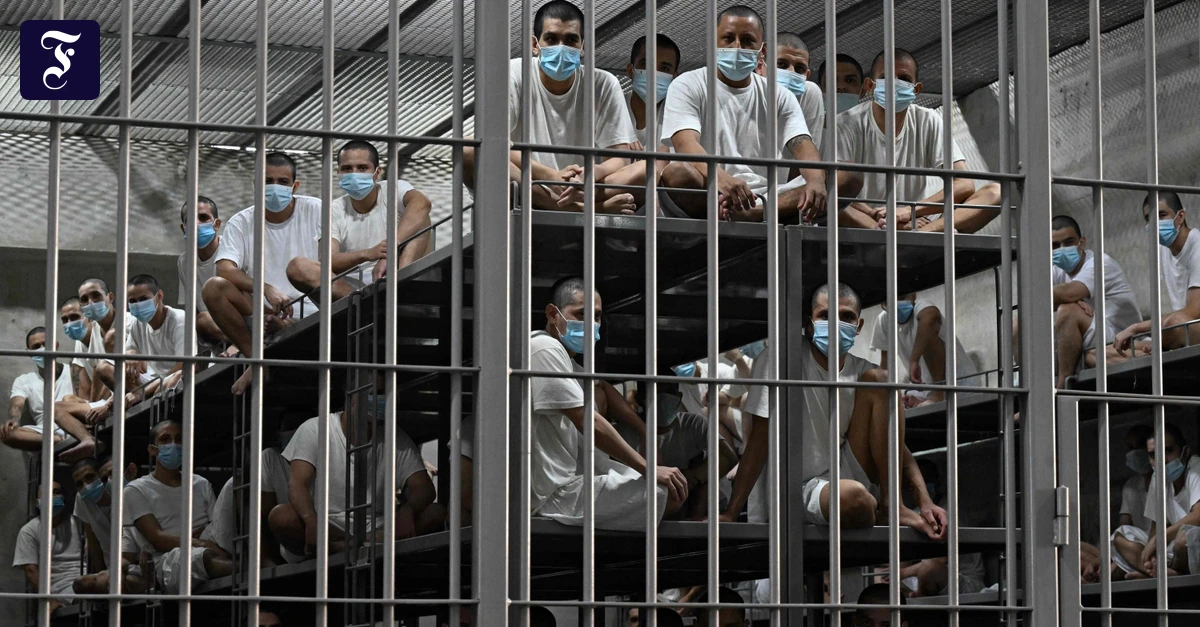 CBS-News-streicht-Reportage-Folter-im-Gef-ngnis-in-das-Trump-Venezolaner-steckte-