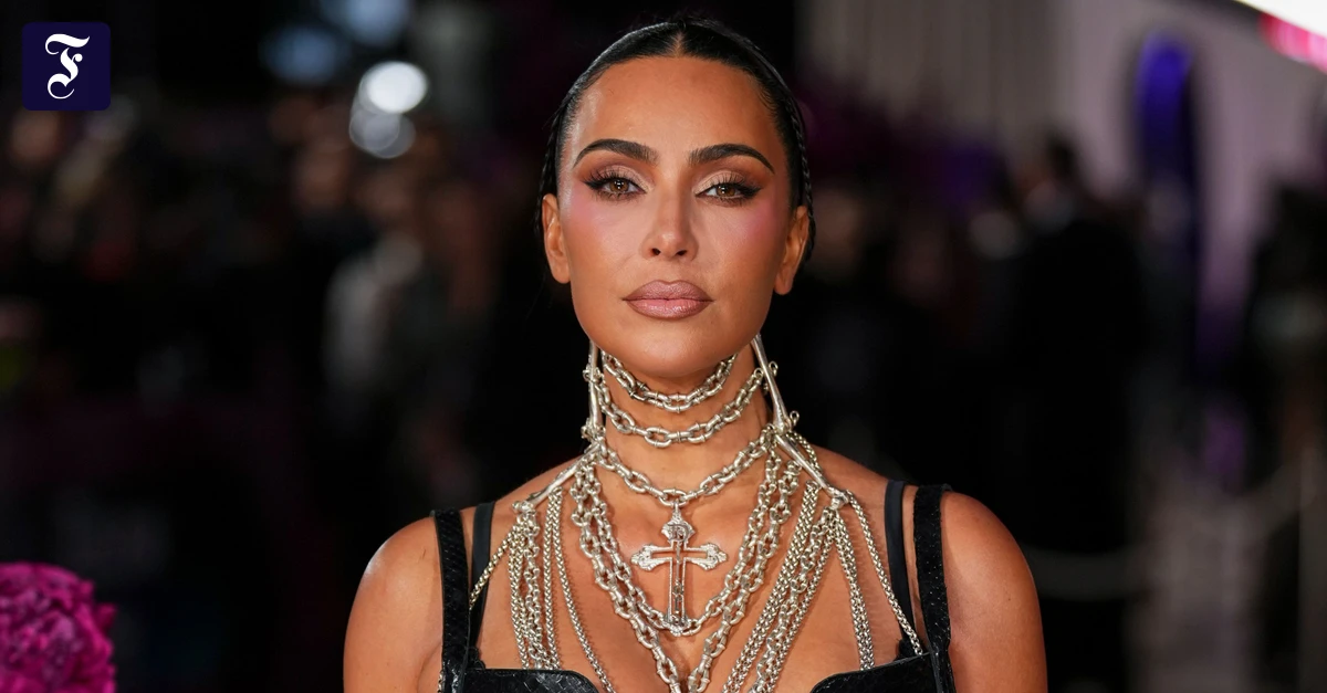 Neues-von-den-Promis-Sind-Kim-Kardashian-und-Lewis-Hamilton-ein-Paar-